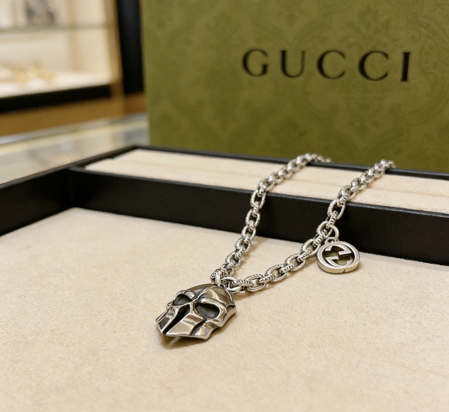 Gucci 不爆不发 抖音带货 首选 𝐆𝐮𝐜𝐜𝐢古驰项链最新款链条档次更高 Anger Forest系列双g科幻 狮头项链