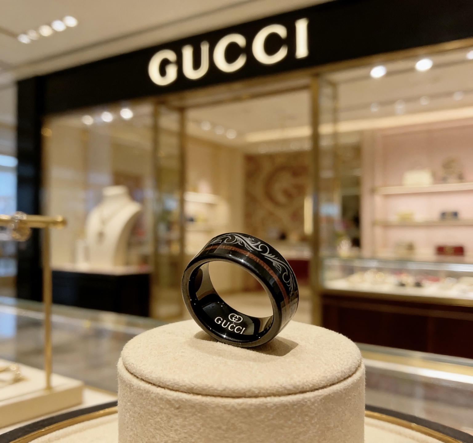 Gucci 𝐆𝐮𝐜𝐜𝐢古驰戒指最新款款式档次更高 Anger Forest系列v金质感沉沉双G纯手工制作工艺 古驰戒指 陶瓷高端定制