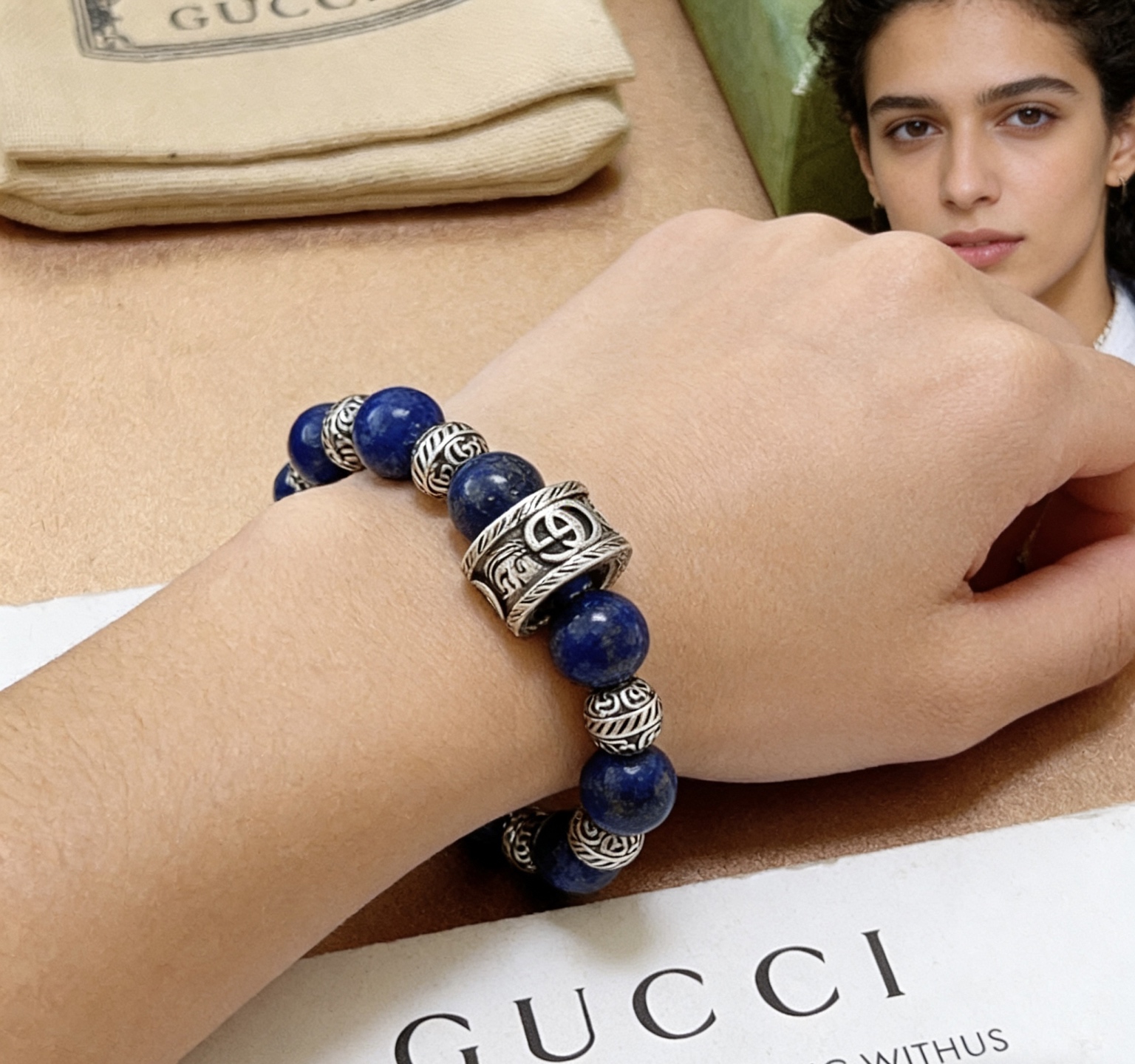 Gucci 𝐆𝐮𝐜𝐜𝐢古驰手链 最新款天然青金石手链档次更高 Anger Forest系列双G天然青金石水晶手链