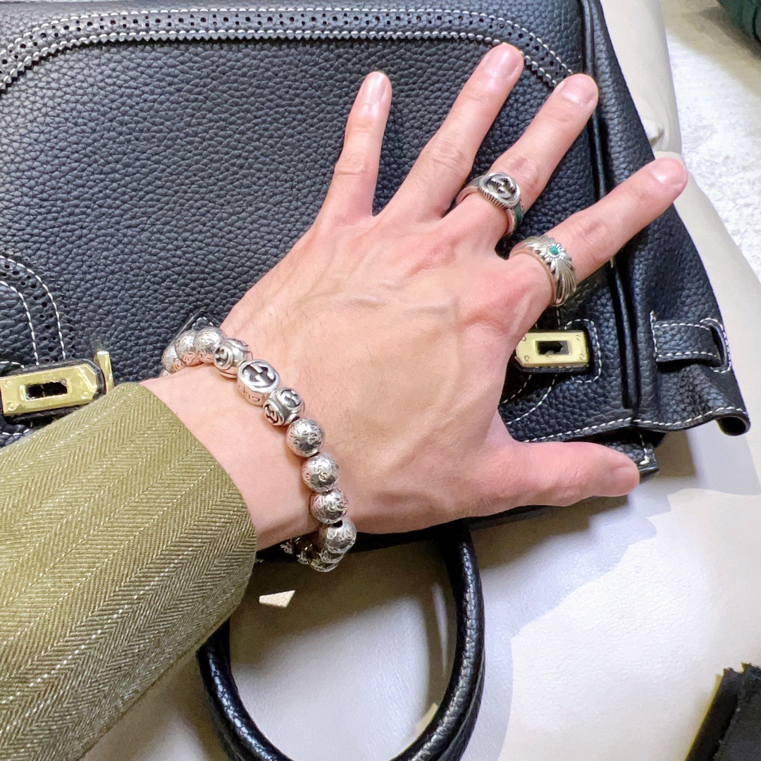 Gucci 𝐆𝐮𝐜𝐜𝐢古驰手链 奢华手串 最新款全件串珠手链档次更高 Anger Forest系列双g 古驰手链