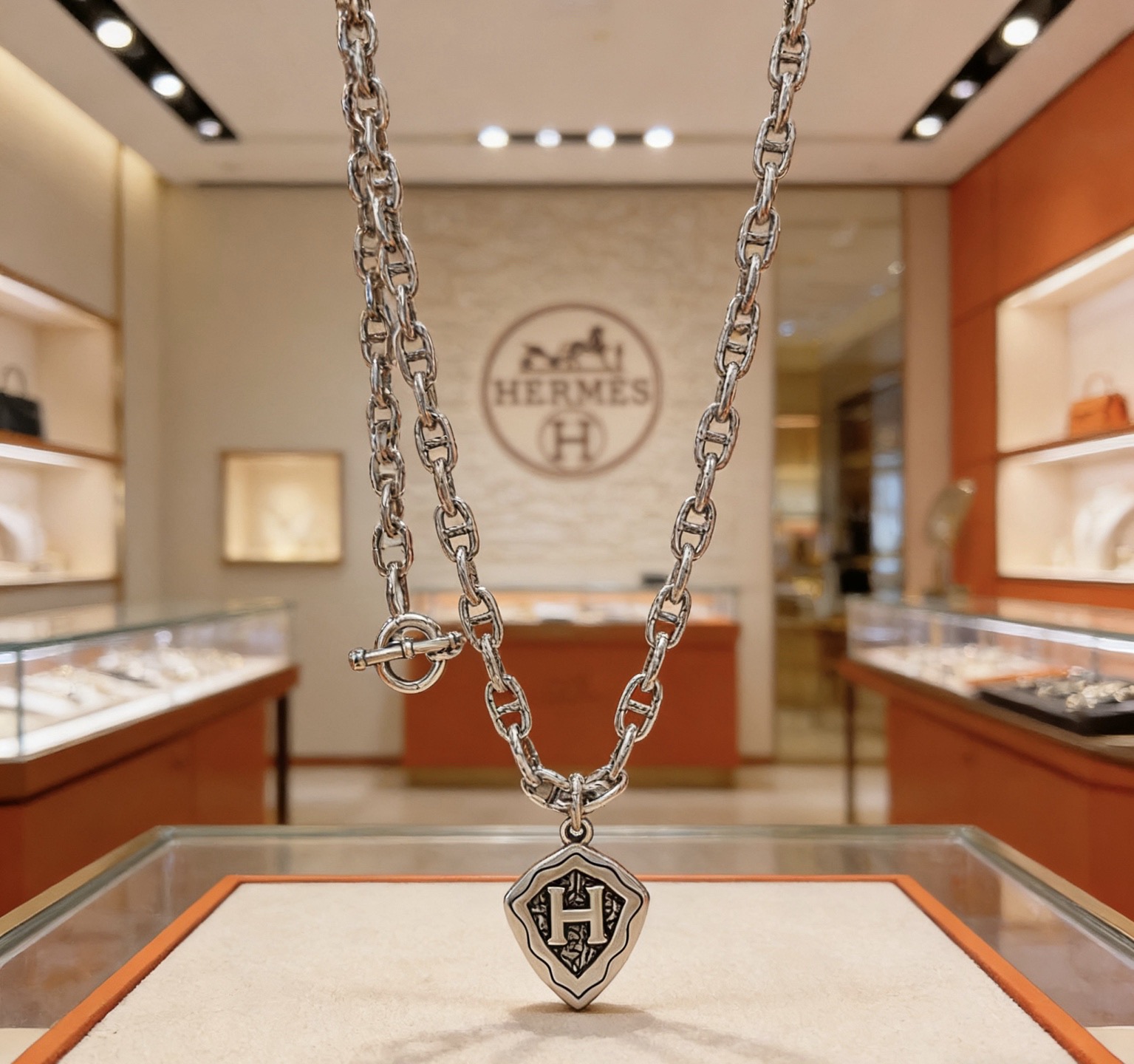 Hermès 爱马仕项链 猪鼻子项链系列首饰 进口定制.高端链条 搭配 新品 简单 火 设计独特 前卫 男女 款