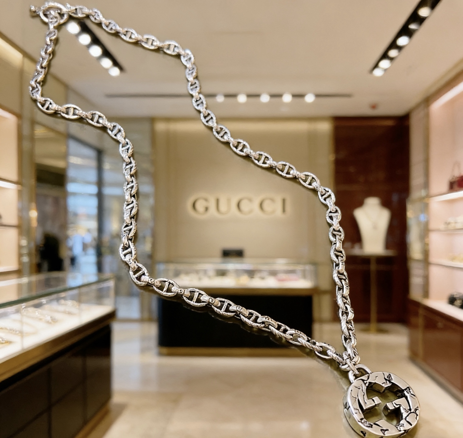 Gucci 不爆不发 抖音带货 首选 𝐆𝐮𝐜𝐜𝐢古驰项链最新款链条档次更高 Anger Forest系列双g古驰艺术风格 项链