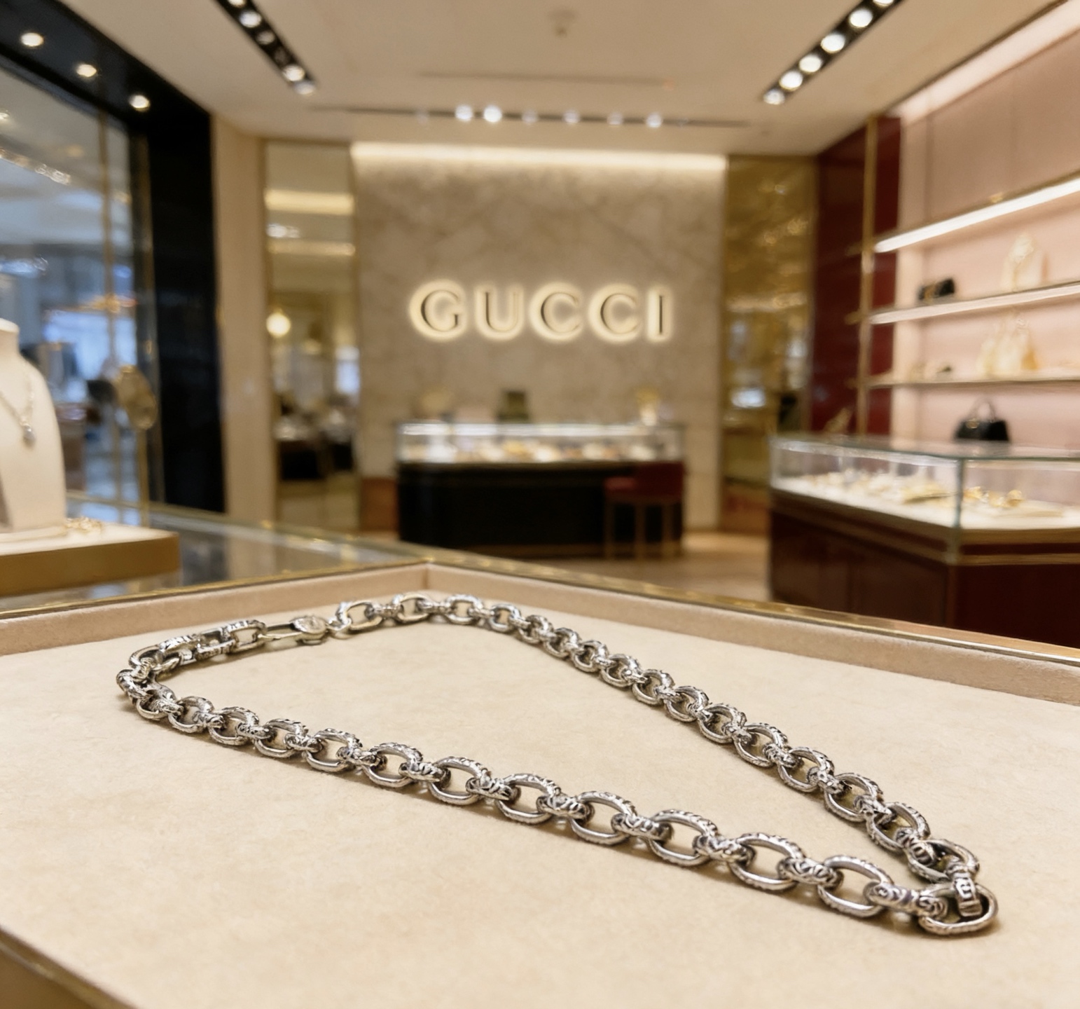 Gucci 奢华款𝐆𝐮𝐜𝐜𝐢古驰项链最新款链条档次更高