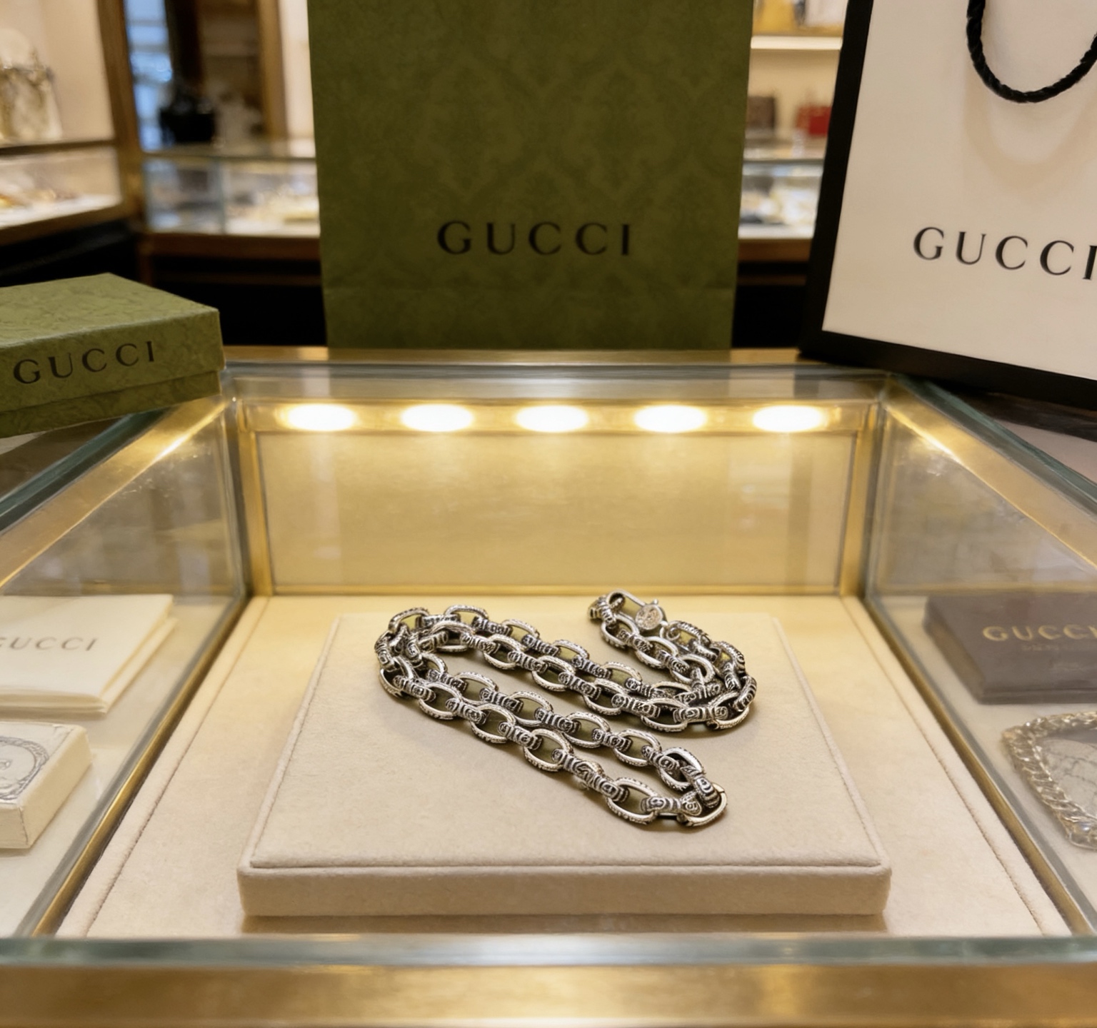 Gucci 奢华款𝐆𝐮𝐜𝐜𝐢古驰项链最新款链条档次更高