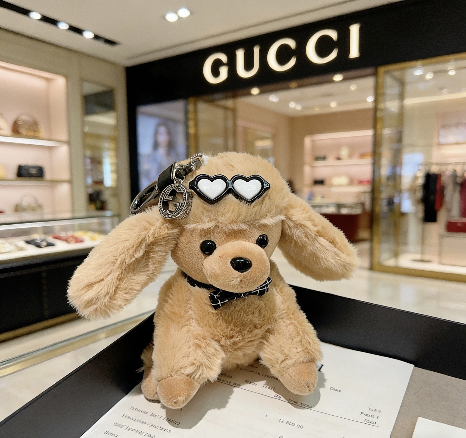 Gucci 2026款古驰 来袭 新品发布 𝐆𝐮𝐜𝐜𝐢古驰钥匙扣古驰包包扣 最新款包包挂饰档次更高 Anger Forest系列双G 款联名设计理念钥匙扣系列