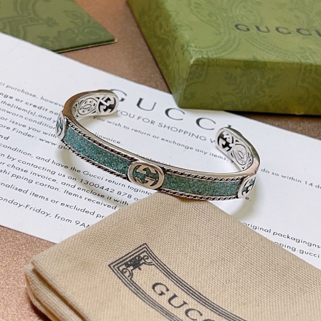 Gucci 𝐆𝐮𝐜𝐜𝐢古驰手镯手环湖蓝色 湖蓝色大理石独特魅力十足最新款手镯档次更高 Anger Forest系列双G 款系列 银大理石高品质古驰手环