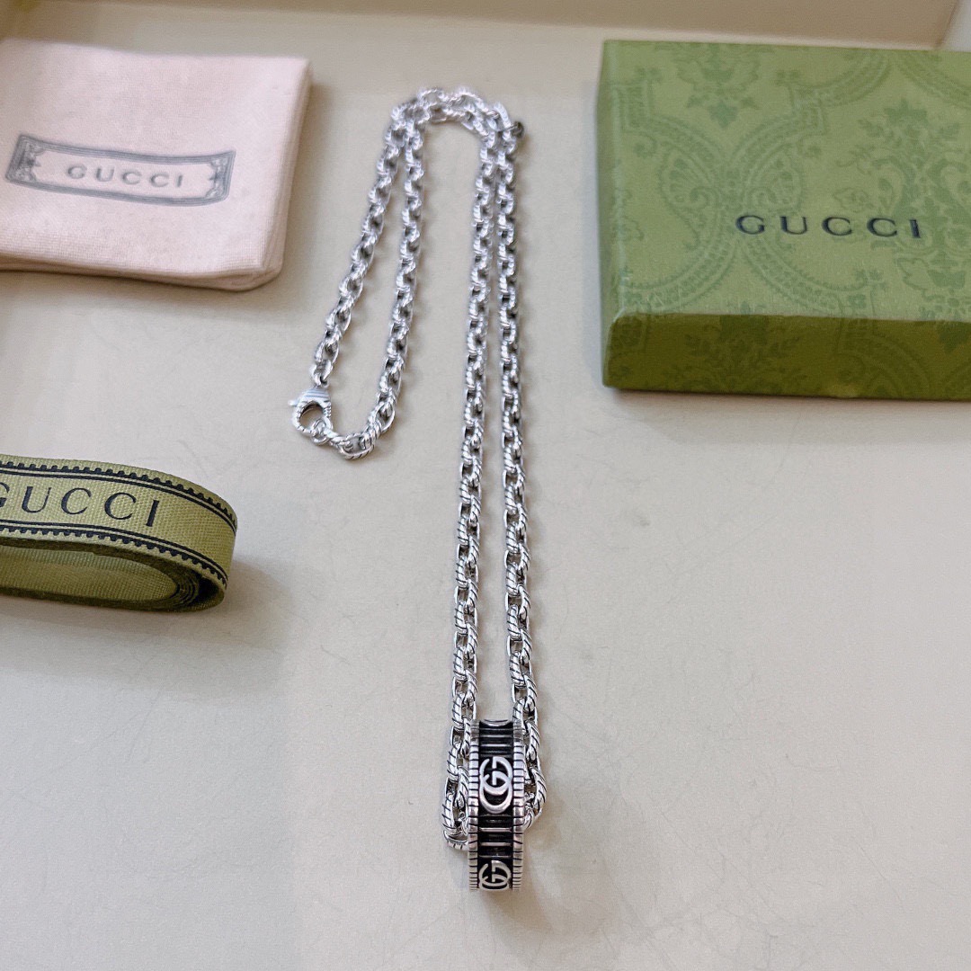 Gucci 不爆不发 古驰官网新款同步更新 抖音带货 首选 𝐆𝐮𝐜𝐜𝐢古驰项链最新款链条档次更高 Anger Forest系列双g图案古驰项链定制项链
