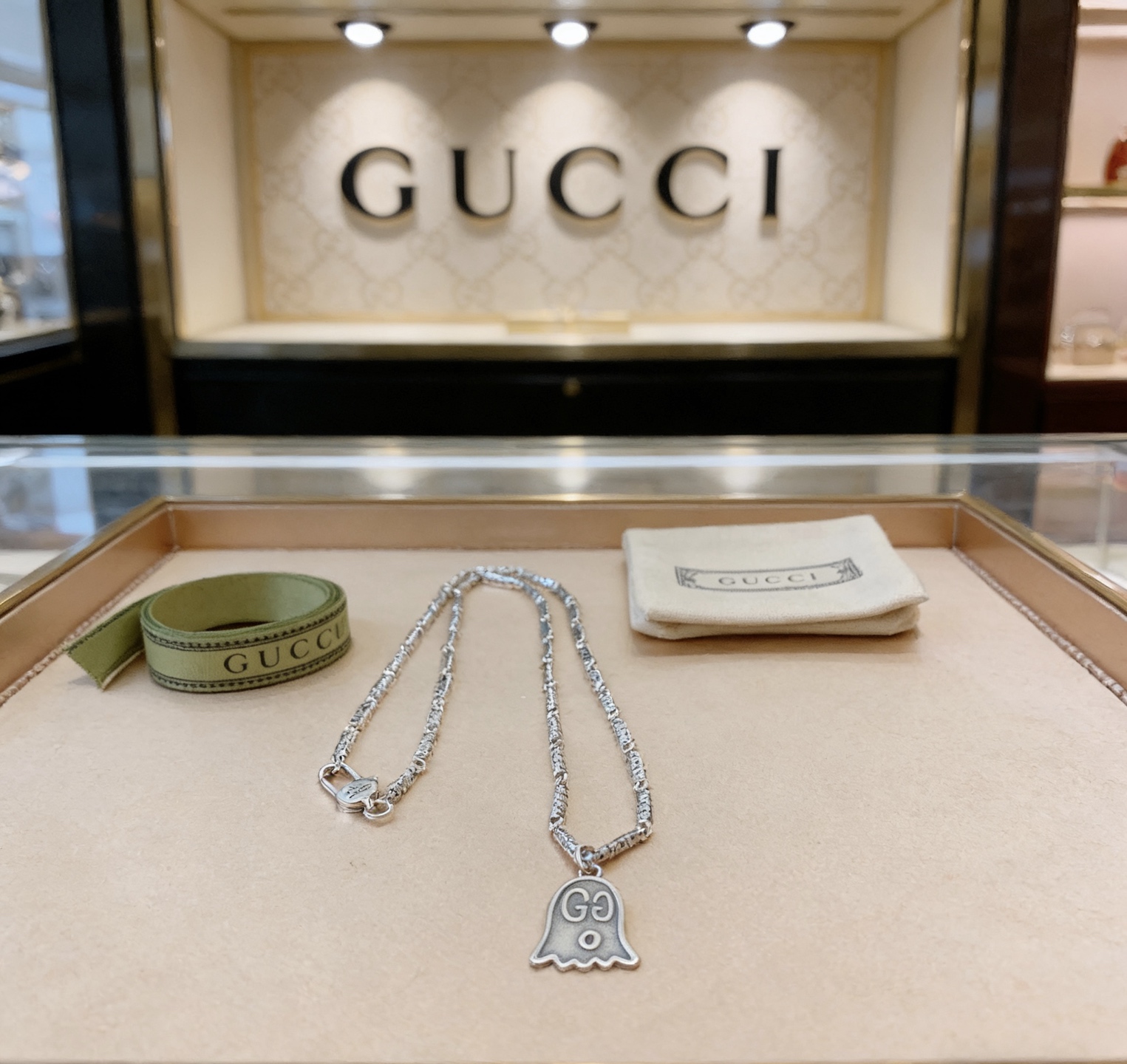 Gucci 𝐆𝐮𝐜𝐜𝐢古驰项链最新款链条档次更高 Anger Forest系列双G吊坠古驰项链