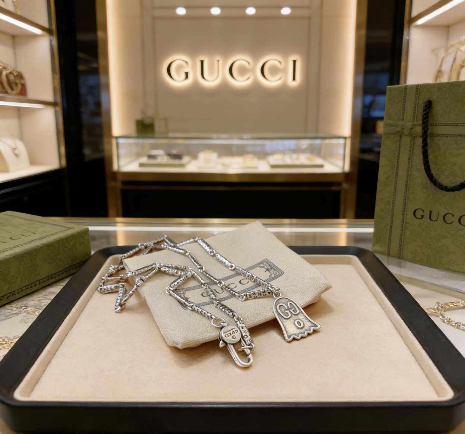 Gucci 𝐆𝐮𝐜𝐜𝐢古驰项链最新款链条档次更高 Anger Forest系列双G吊坠古驰项链