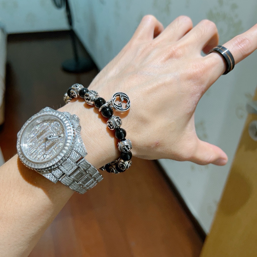 Gucci 𝐆𝐮𝐜𝐜𝐢古驰手链 奢华手串 最新款全件黑玛瑙串珠手链档次更高 Anger Forest系列双g 古驰手链