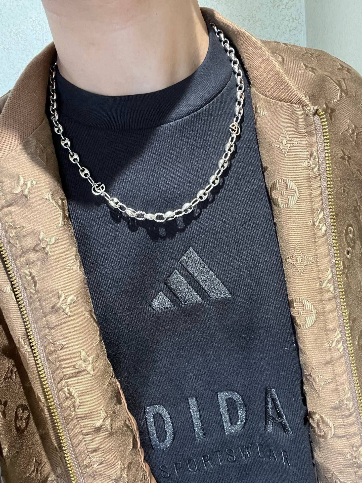 Gucci 奢华款𝐆𝐮𝐜𝐜𝐢古驰项链最新款链条档次更高