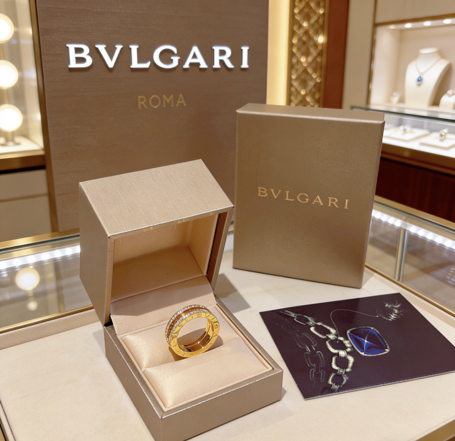 Bvlgari 宝格丽项链V金材质 BVLGARI宝格丽 DIVAS‘ DREAM 系列 品相完美