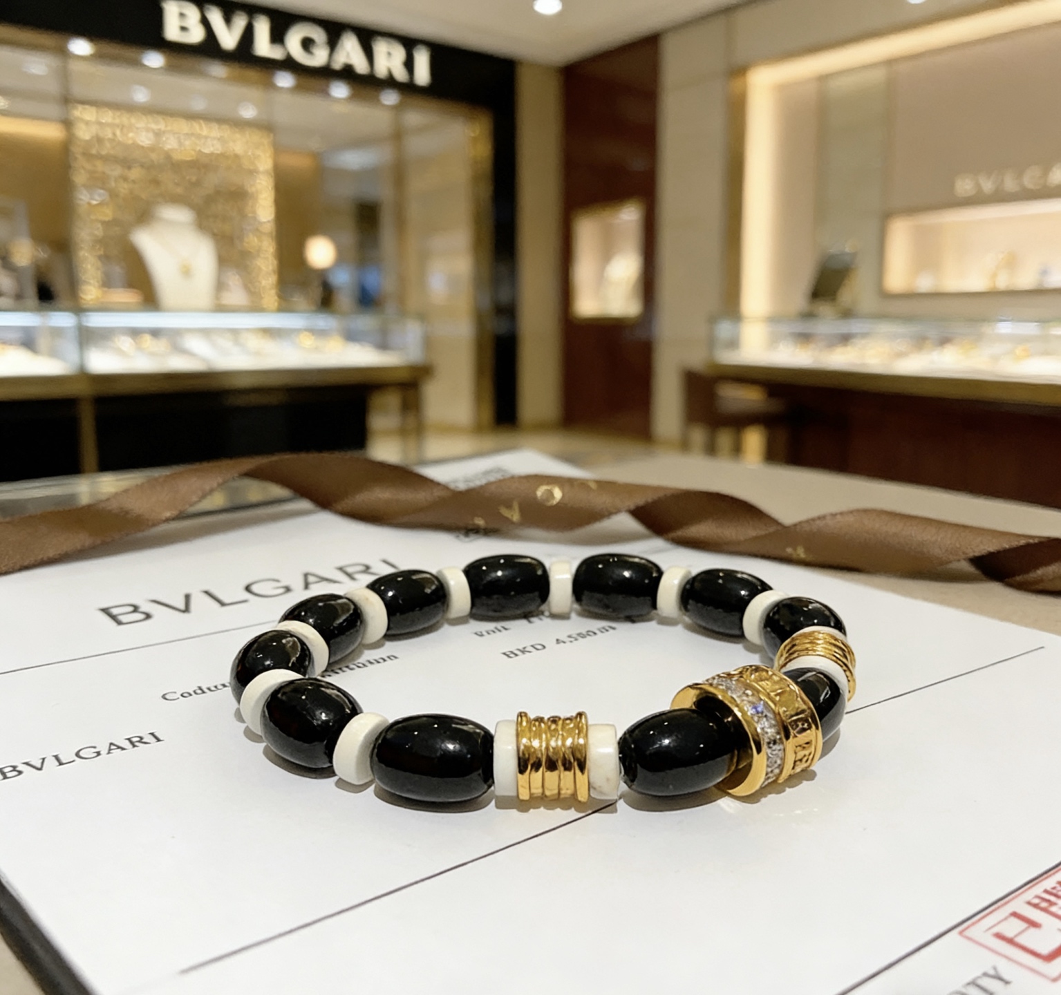 Bvlgari 宝格丽手链V金材质 BVLGARI宝格丽 DIVAS‘ DREAM 系列 天然黑玛瑙手链品相完美