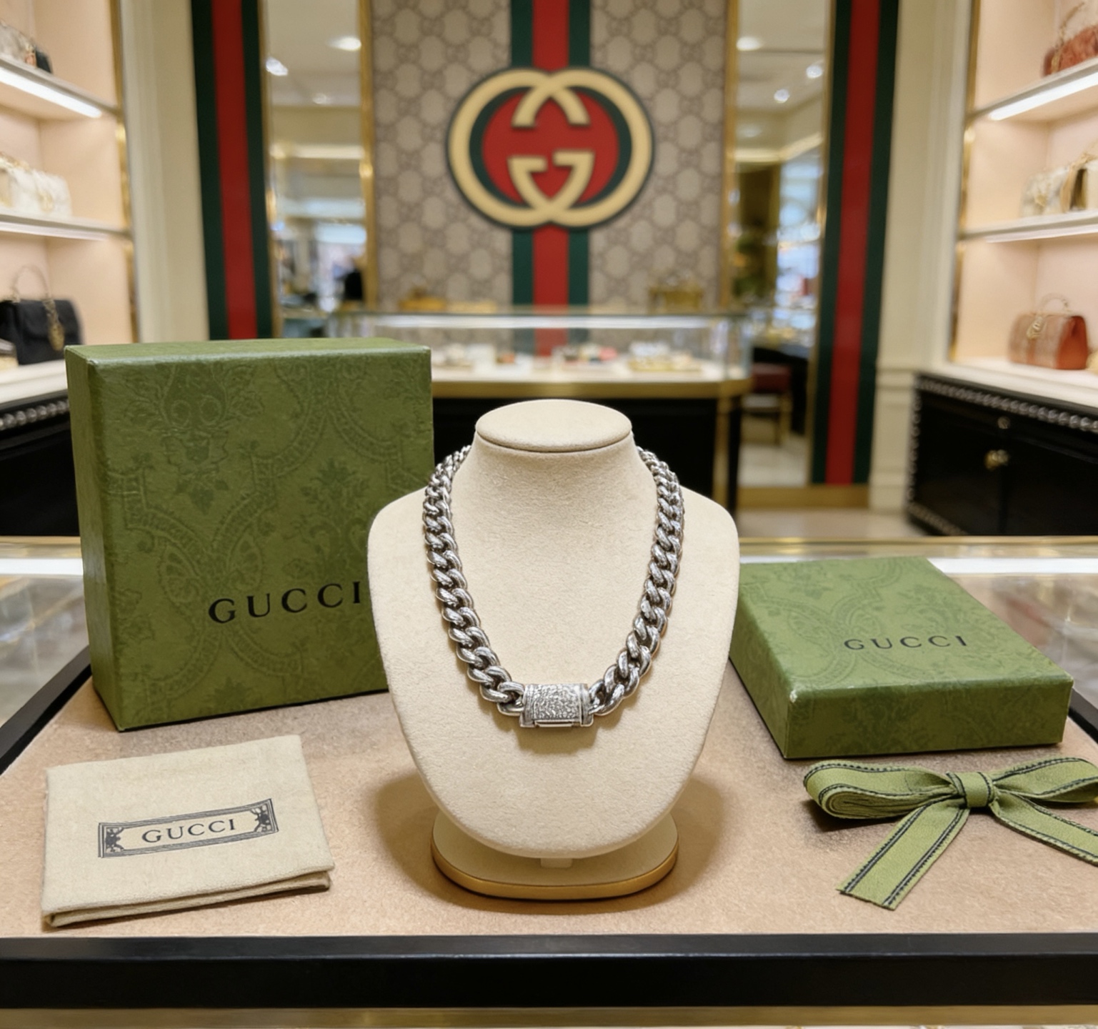 Gucci 不爆不上 𝐆𝐮𝐜𝐜𝐢古驰项链最新款链条档次更高周六福周大福金店