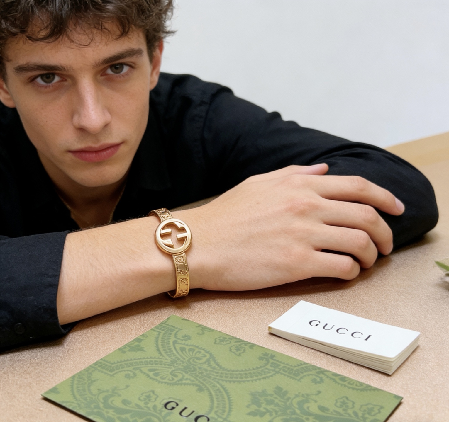 Gucci 𝐆𝐮𝐜𝐜𝐢古驰手镯手环纯手工打造最新款手镯档次更高 Anger Forest系列双G 款系列不退色古驰手环