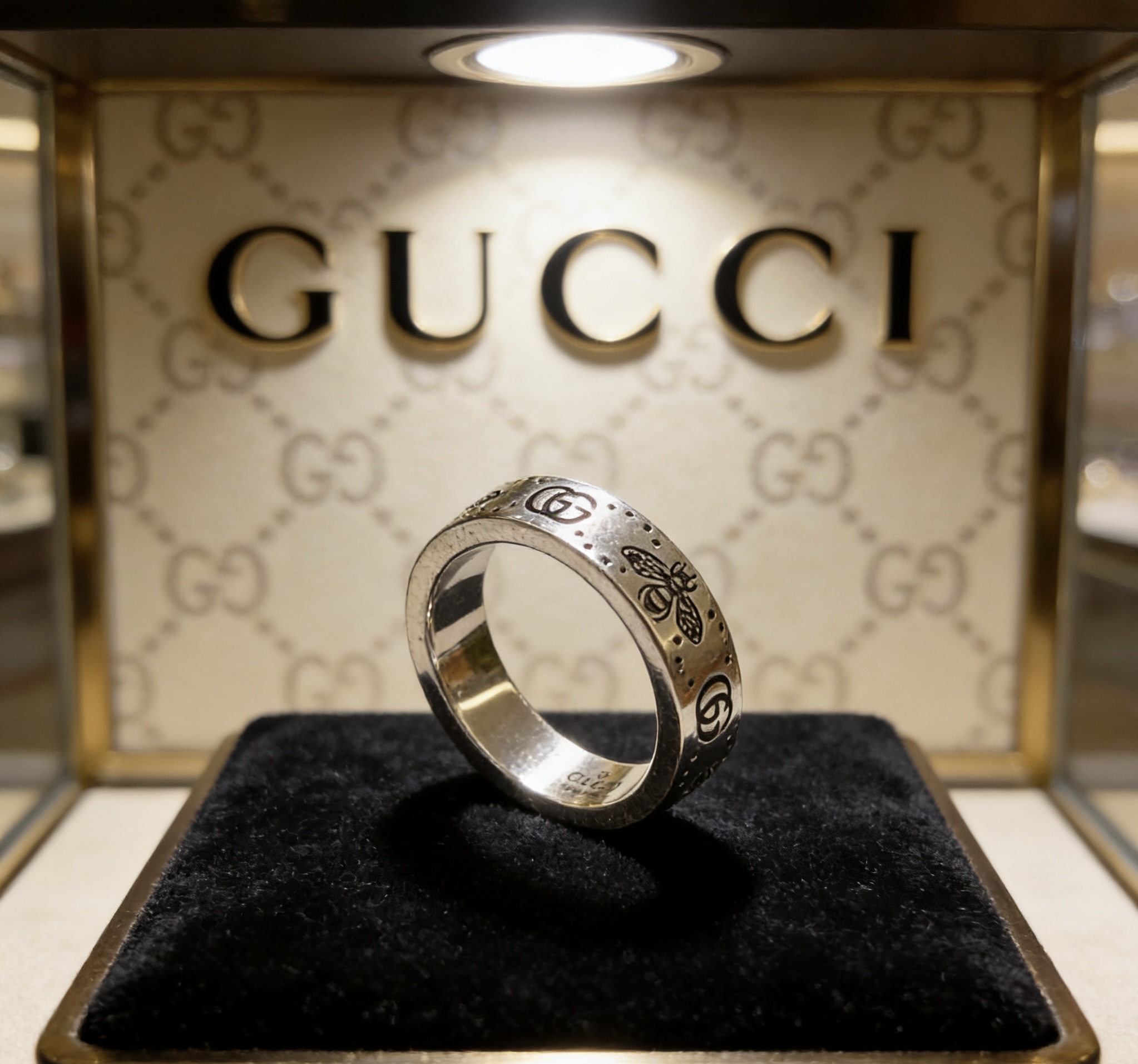 Gucci 2026最新款蜜蜂𝐆𝐮𝐜𝐜𝐢古驰戒指最新款款式档次更高 Anger Forest系列双G纯手工制作工艺 古驰戒指
