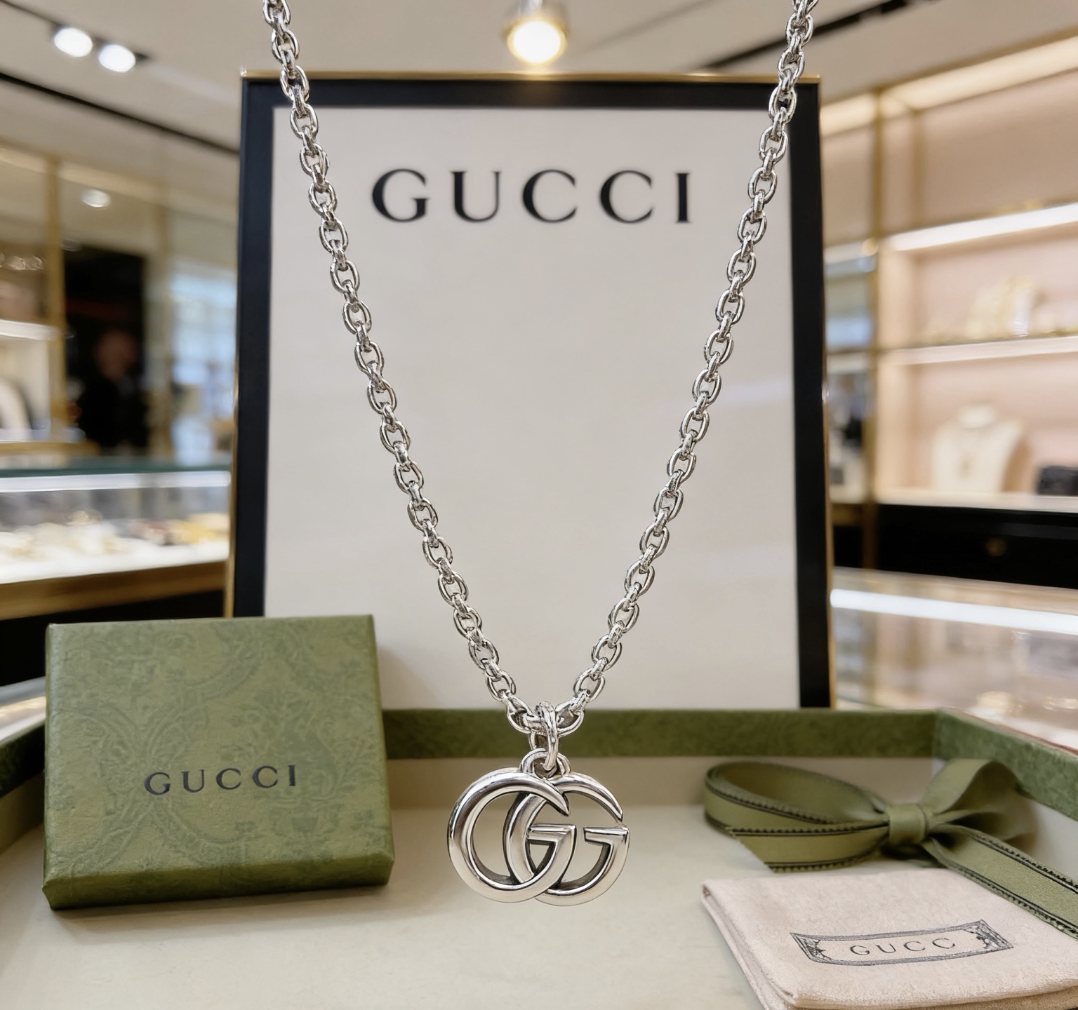 Gucci 不爆不发 抖音带货 首选 𝐆𝐮𝐜𝐜𝐢古驰项链最新款链条档次更高 Anger Forest系列双g 图案项链