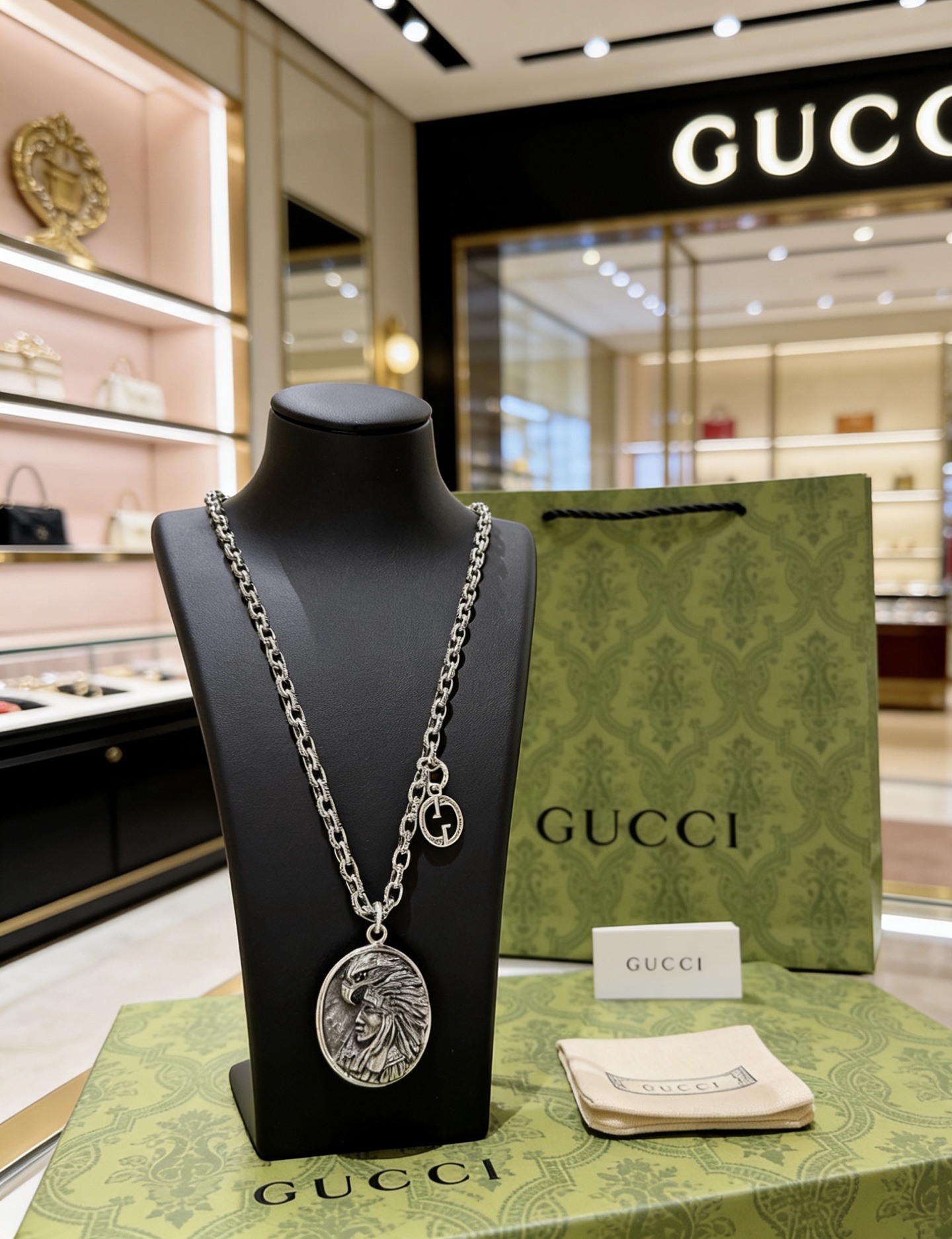 Gucci 新品发布 𝐆𝐮𝐜𝐜𝐢古驰项链2024最新款链条档次更高 Anger Forest系列双G古驰项链独特气质项链