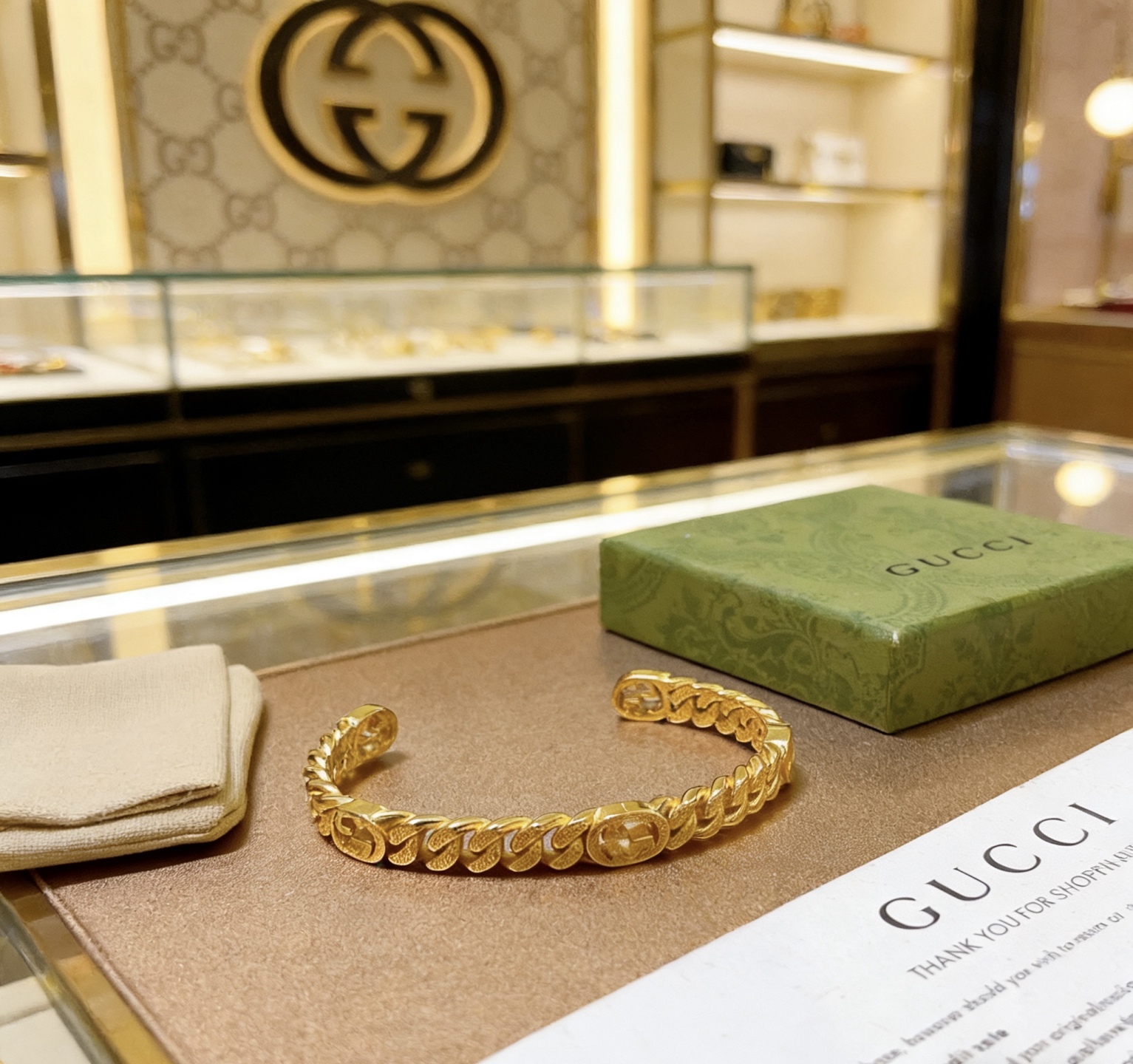 Gucci 认准独家做旧玫瑰金系列加厚加宽𝐆𝐮𝐜𝐜𝐢古驰手镯手环独特魅力十足最新款手镯 档次更高 Anger Forest系列双G 款系列高品质新品古驰手环