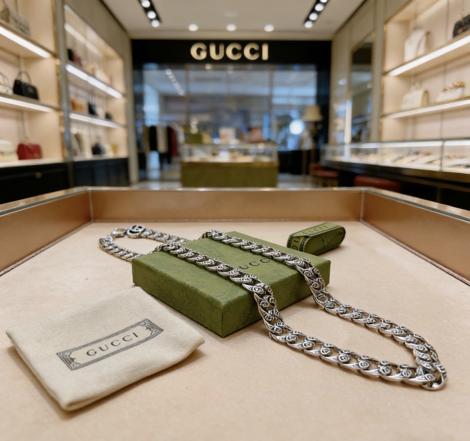 Gucci 奢华款𝐆𝐮𝐜𝐜𝐢古驰项链最新款链条档次更高