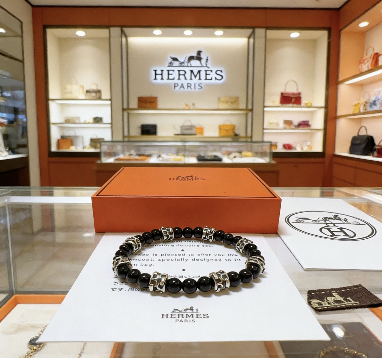 Hermès 新品发布 Hermas爱马仕手链 奢华爱马仕手串 黑玛瑙手链 最新款全件串珠手链档次更高 Anger Forest系列H 爱马仕手链