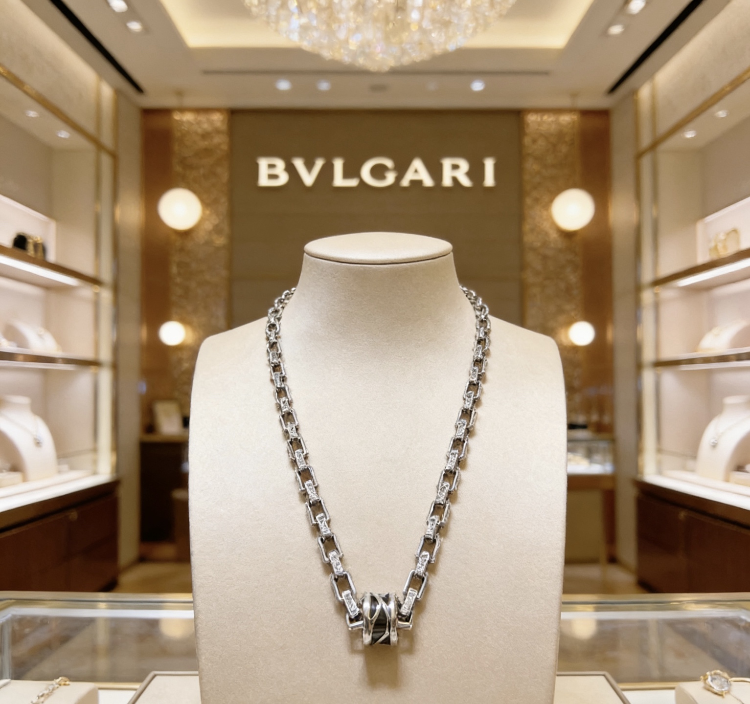 NO:763511,Batch Bulgari necklace V gold material BVLGARI BVLGARI DIVAS' DREAM series The appearance is perfect, the details are invincible, the unique color is completely impeccable, and it is decorated with a classic ring shape design, simple yet elegant and eye-catching, the V gold material does not fade or oxidize, the upper body is elegant and moving. Same style for men and women Bulgari necklace, jewelry boutique, Bottega Veneta, bvlgari, bvlgari, necklace19860909批 宝格丽项链V金材质 BVLGARI宝格丽 DIVAS‘ DREAM 系列 品相完美,细节无敌,那种独特的色泽完全无可挑剔,再缀以经典指环外形设计,简约之余却又优雅夺目,v金材质不退色不氧化 上身雅致动人.男女同款 宝格丽项链,饰品精品,bottega veneta,bvlgari,bvlgari,necklace,Jewelry