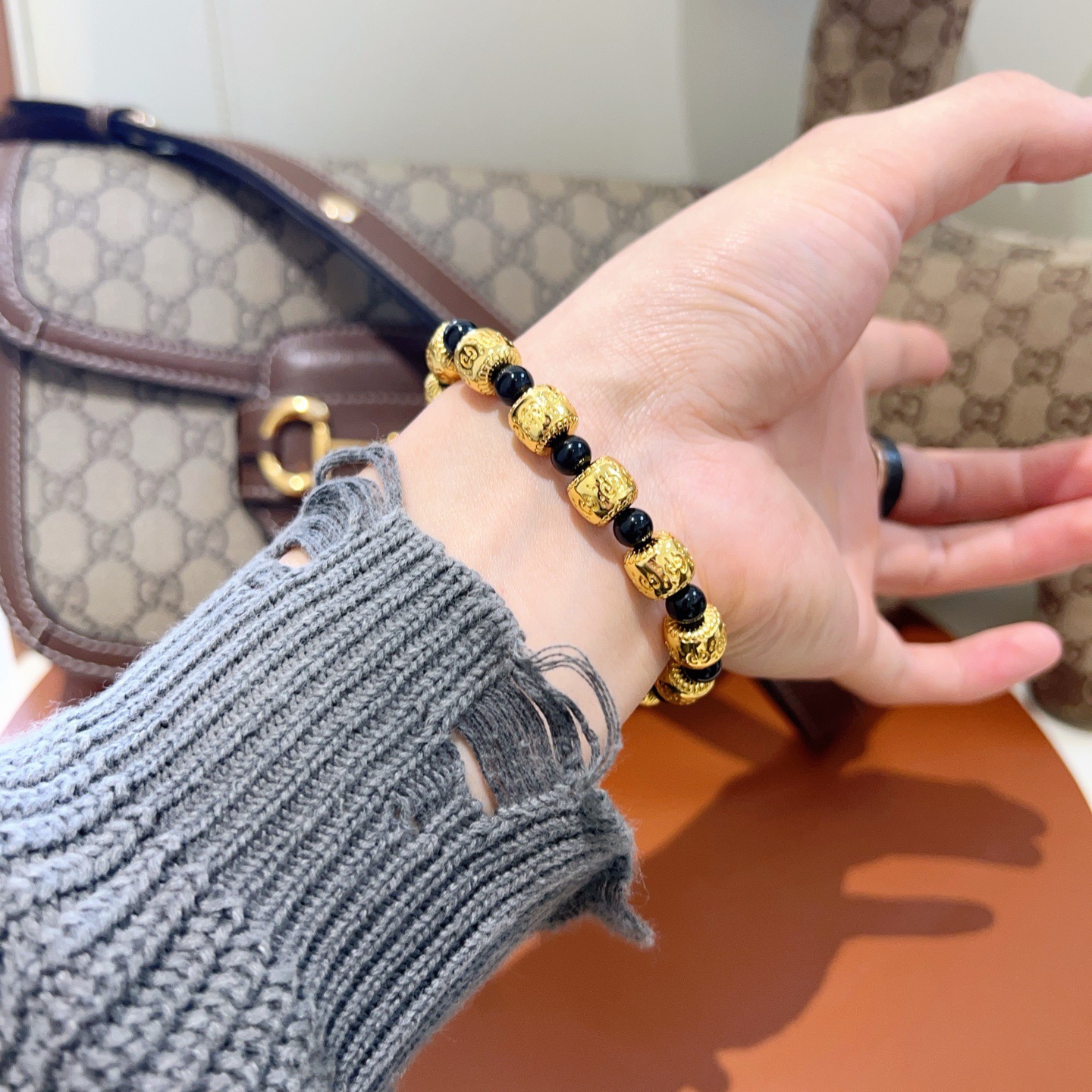 Gucci 𝐆𝐮𝐜𝐜𝐢古驰手链 奢华手串 最新款全件黑玛瑙串珠手链档次更高 Anger Forest系列双g 古驰手链