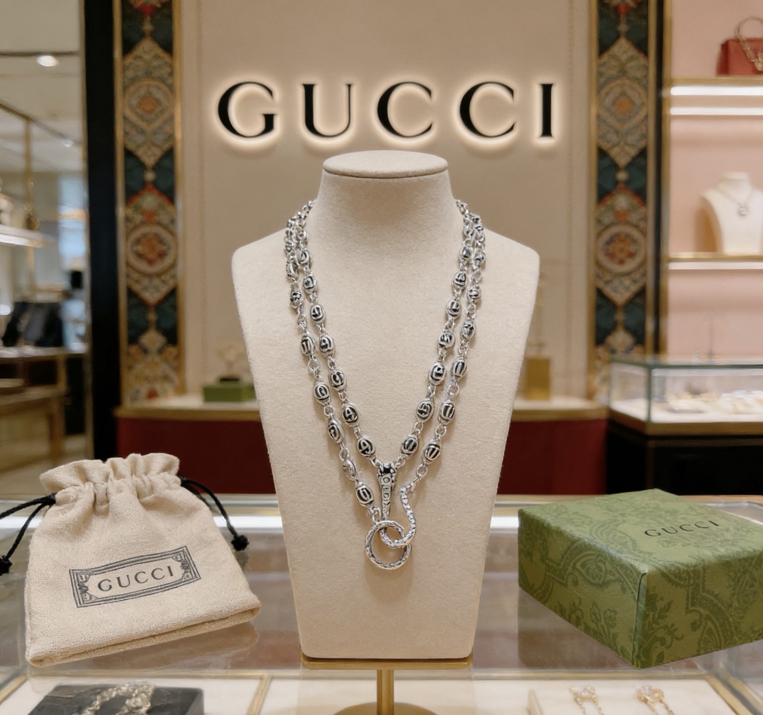 Gucci 新品发布 不爆不发 抖音带货 首选 𝐆𝐮𝐜𝐜𝐢古驰项链最新款链条档次更高 Anger Forest系列双g设计理念 项链