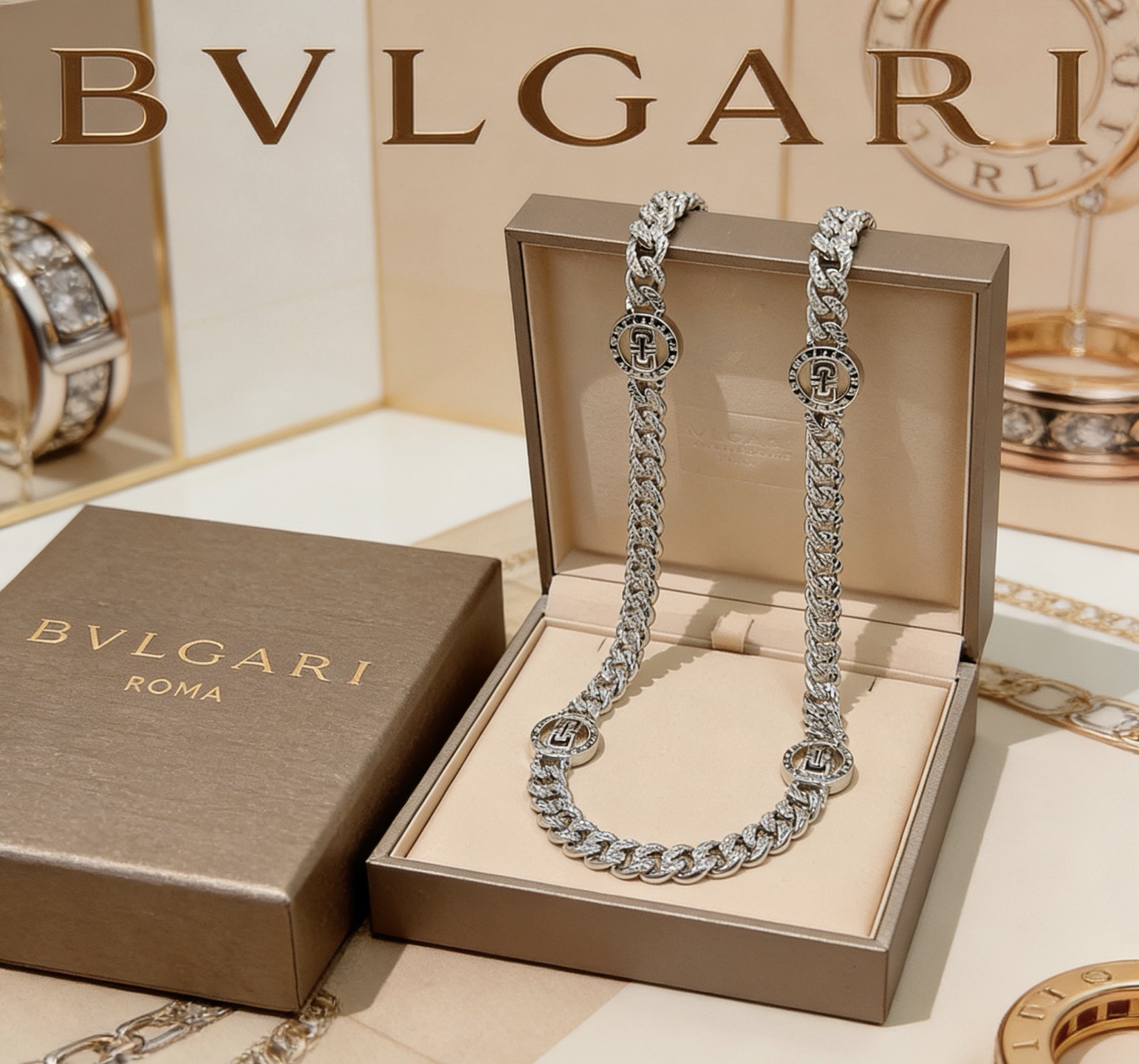 Bvlgari 宝格丽项链V金材质 BVLGARI宝格丽 DIVAS‘ DREAM 系列 品相完美