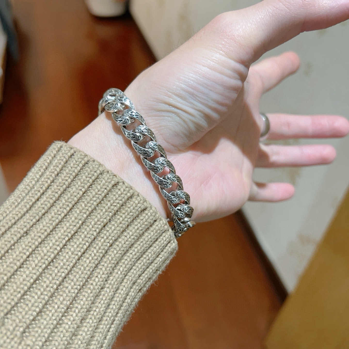 Gucci 最新出炉 Gucci古驰手链最新款的