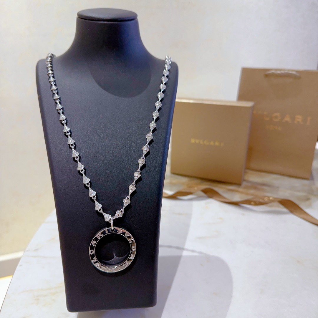 Bvlgari 宝格丽项链V金材质 BVLGARI宝格丽 DIVAS‘ DREAM 系列 品相完美