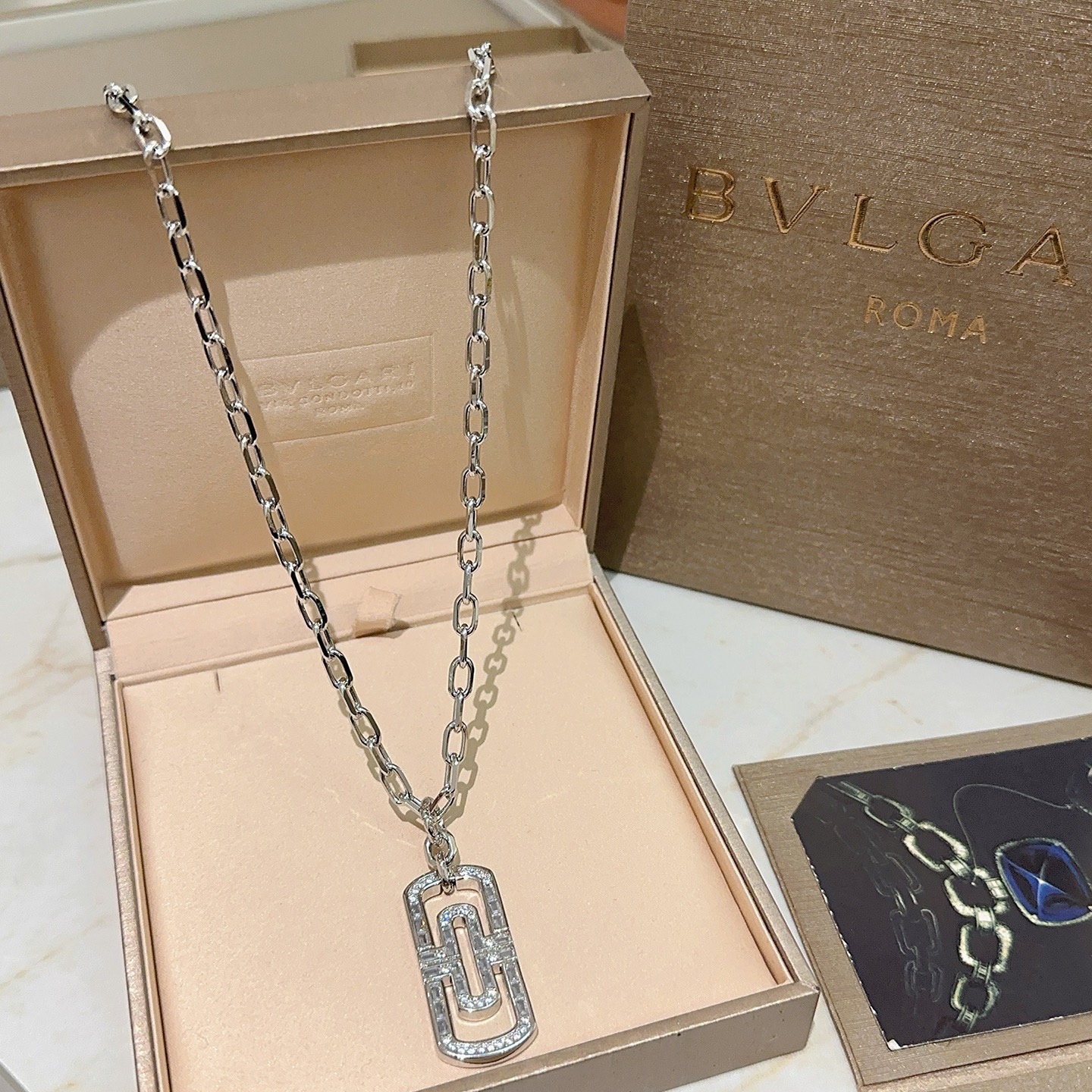 Bvlgari 宝格丽项链V金材质 BVLGARI宝格丽 DIVAS‘ DREAM 系列 品相完美