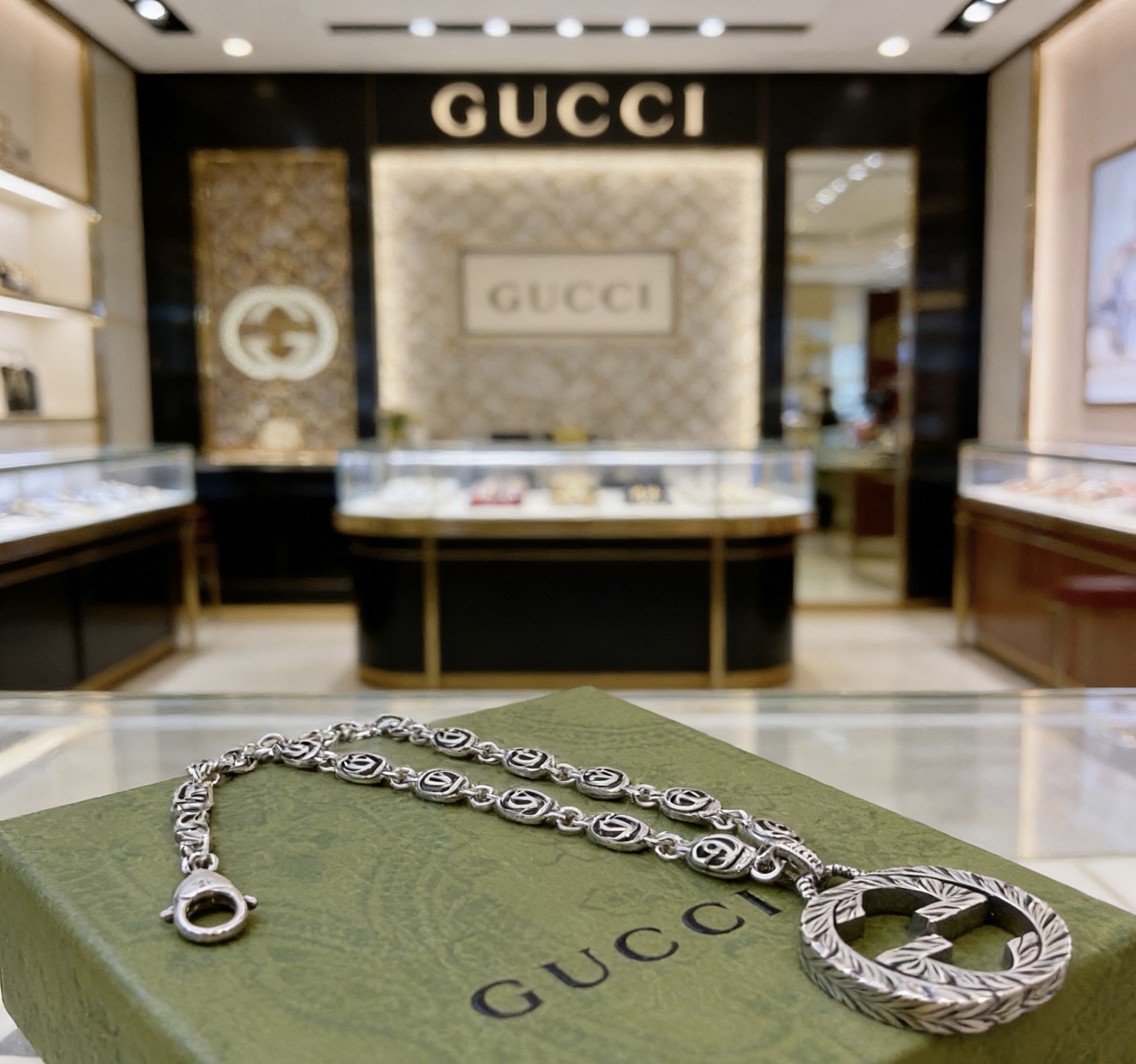 Gucci 𝐆𝐮𝐜𝐜𝐢古驰项链最新款链条档次更高 Anger Forest系列双G戒指环古驰项链