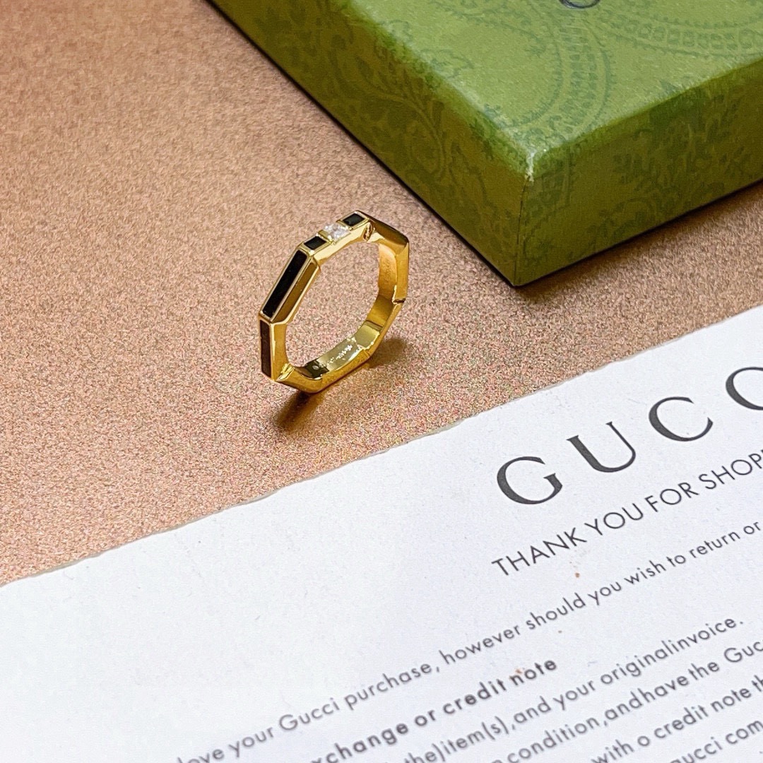 Gucci 𝐆𝐮𝐜𝐜𝐢古驰戒指最新款款式档次更高 Anger Forest系列双G纯手工制作工艺 古驰戒指