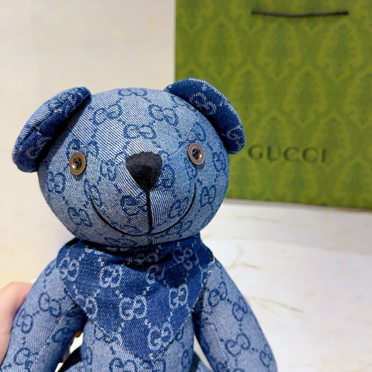 Gucci 来袭 古驰官网首发新品小熊玩偶独家高品质发售 出口法国订单新品发布 古驰的的一款小熊公仔