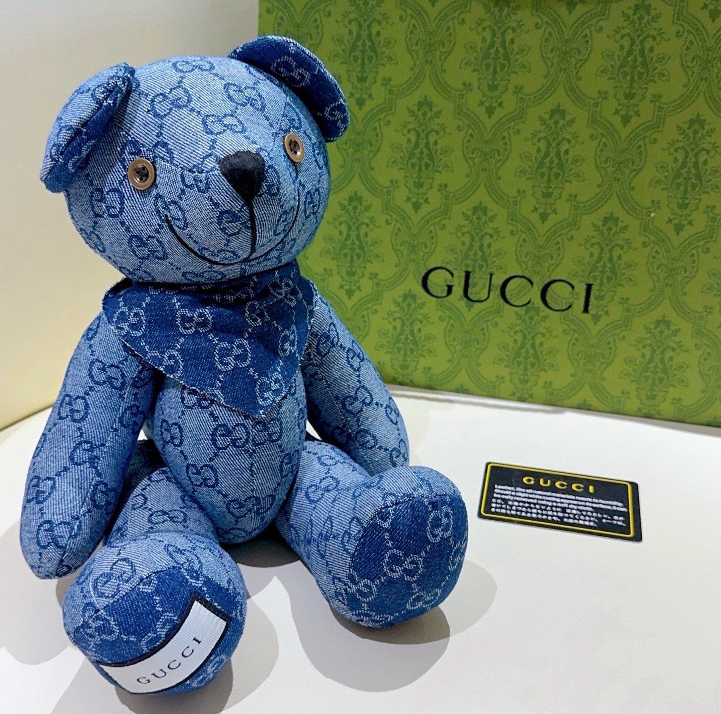 Gucci 来袭 古驰官网首发新品小熊玩偶独家高品质发售 出口法国订单新品发布 古驰的的一款小熊公仔