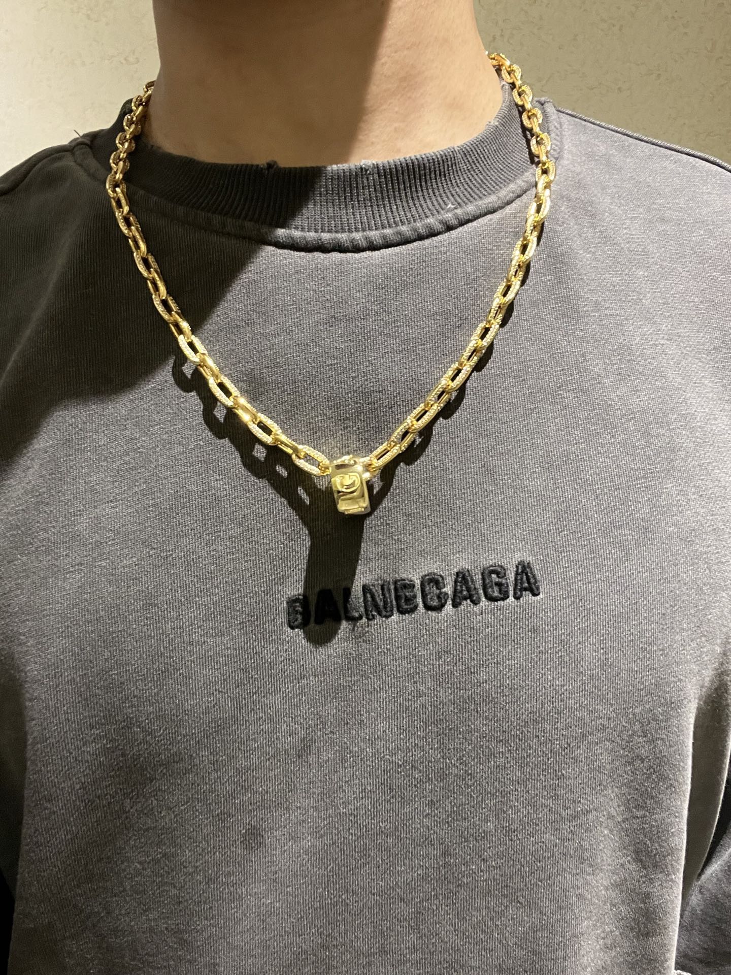 Bvlgari 整条镶嵌工艺宝格丽项链V金材质 BVLGARI宝格丽 DIVAS‘ DREAM 系列 品相完美