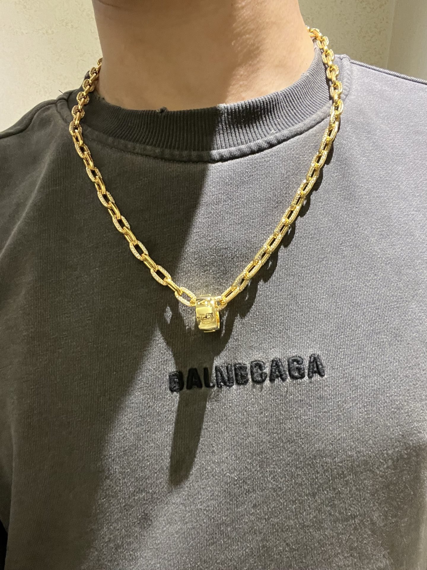 Bvlgari 整条镶嵌工艺宝格丽项链V金材质 BVLGARI宝格丽 DIVAS‘ DREAM 系列 品相完美