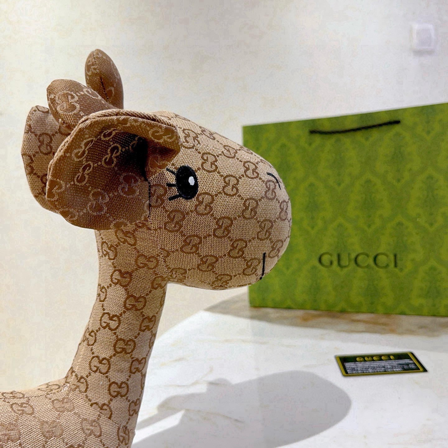 Gucci 来袭 古驰官网首发新品毛驴玩偶独家高品质发售 出口法国订单新品发布 古驰的的一款毛驴公仔