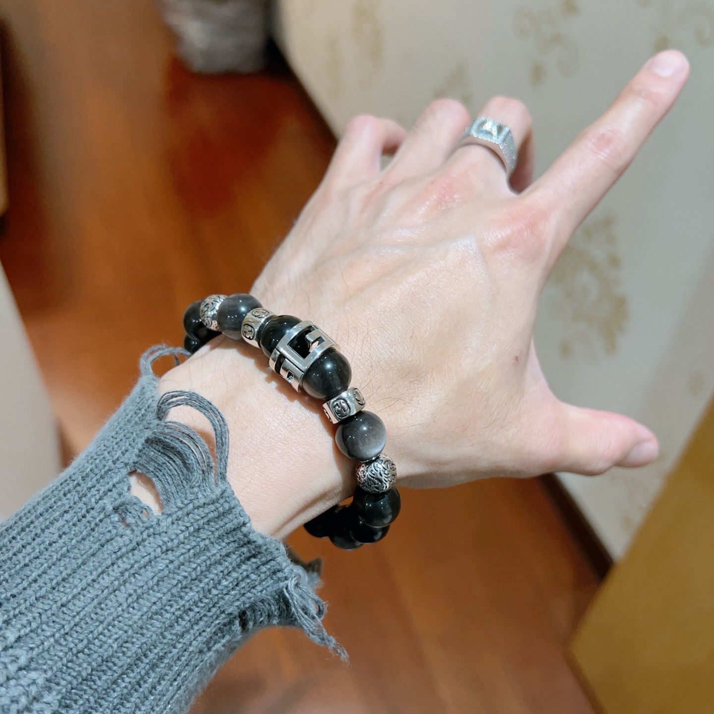 Gucci 新品发布会 古驰手链天然石 精工版本天然黑曜石古驰手链