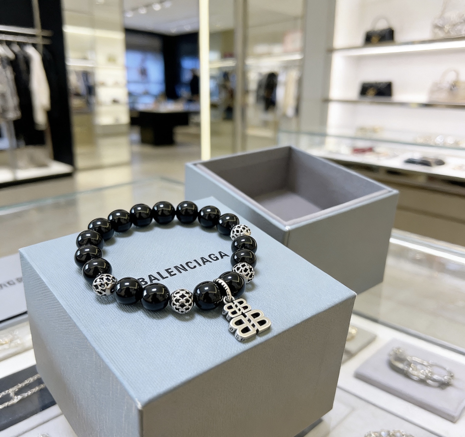 Balenciaga 精工版本天然虎眼石巴黎世家手链