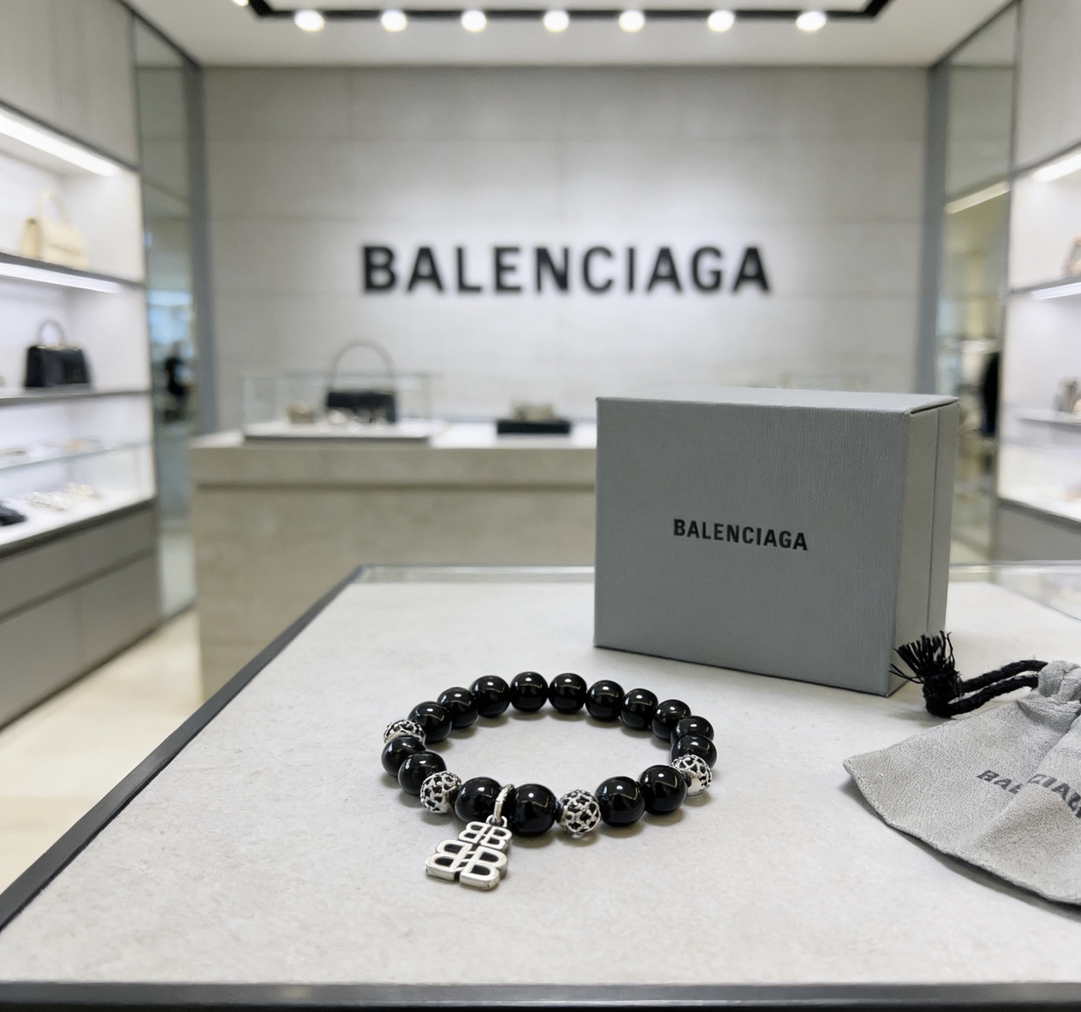 Balenciaga 精工版本天然虎眼石巴黎世家手链