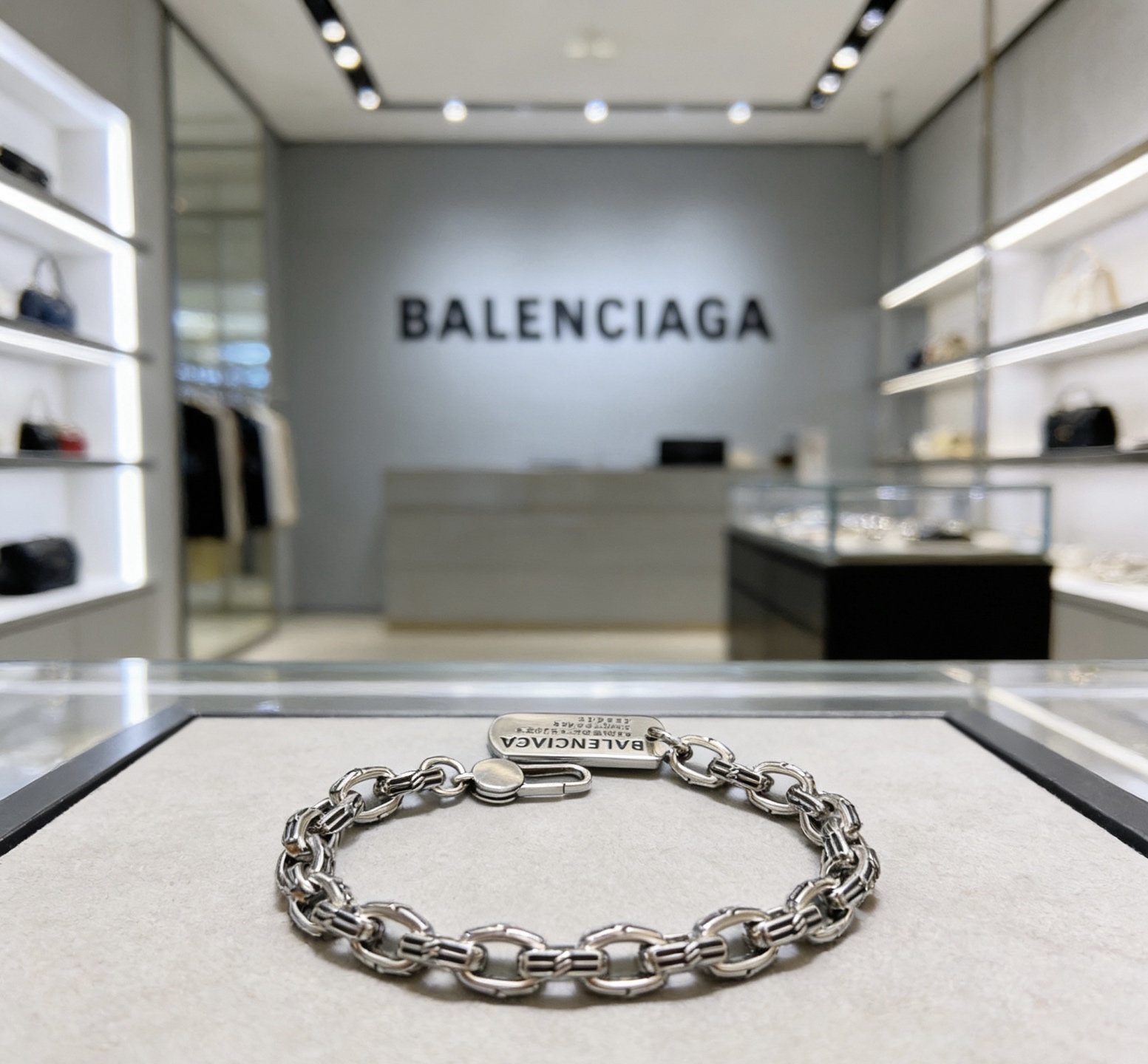 Balenciaga 高品质高质感 新品 巴黎世家 Balenciaga手链