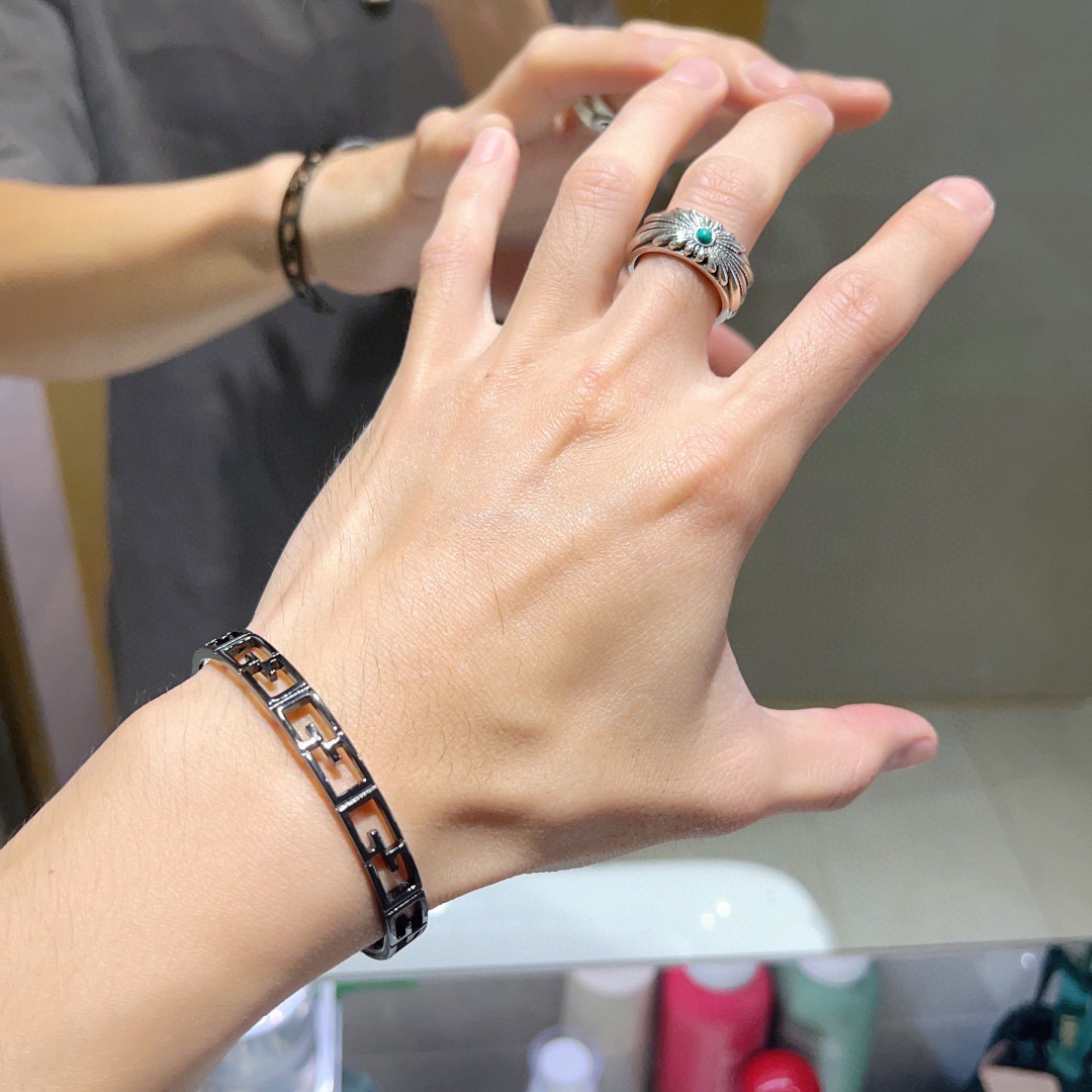 China Replica Gucci Jewelry GCJ0403-2025