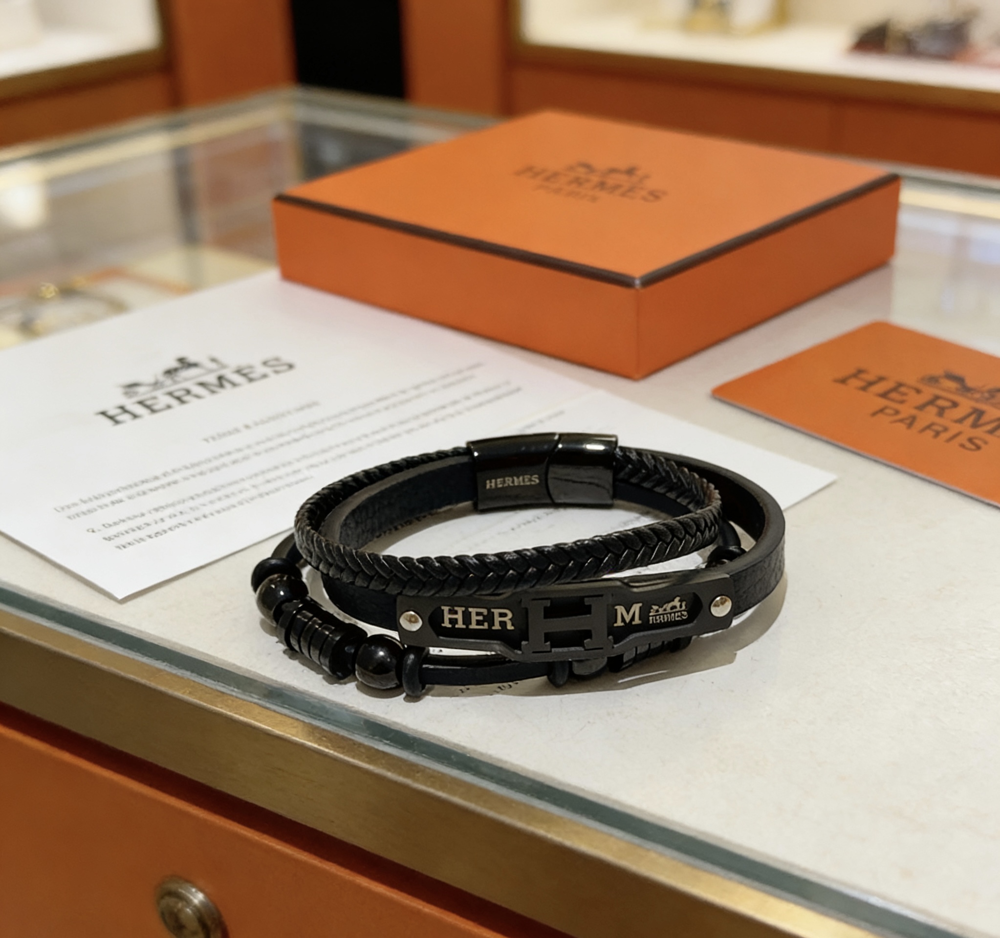 Hermès 新品发售 ‍⬛爱马仕皮绳手环最新款纯手工皮材质档次更高 Anger Forest系列爱马仕手链 款系列18k金手链手绳