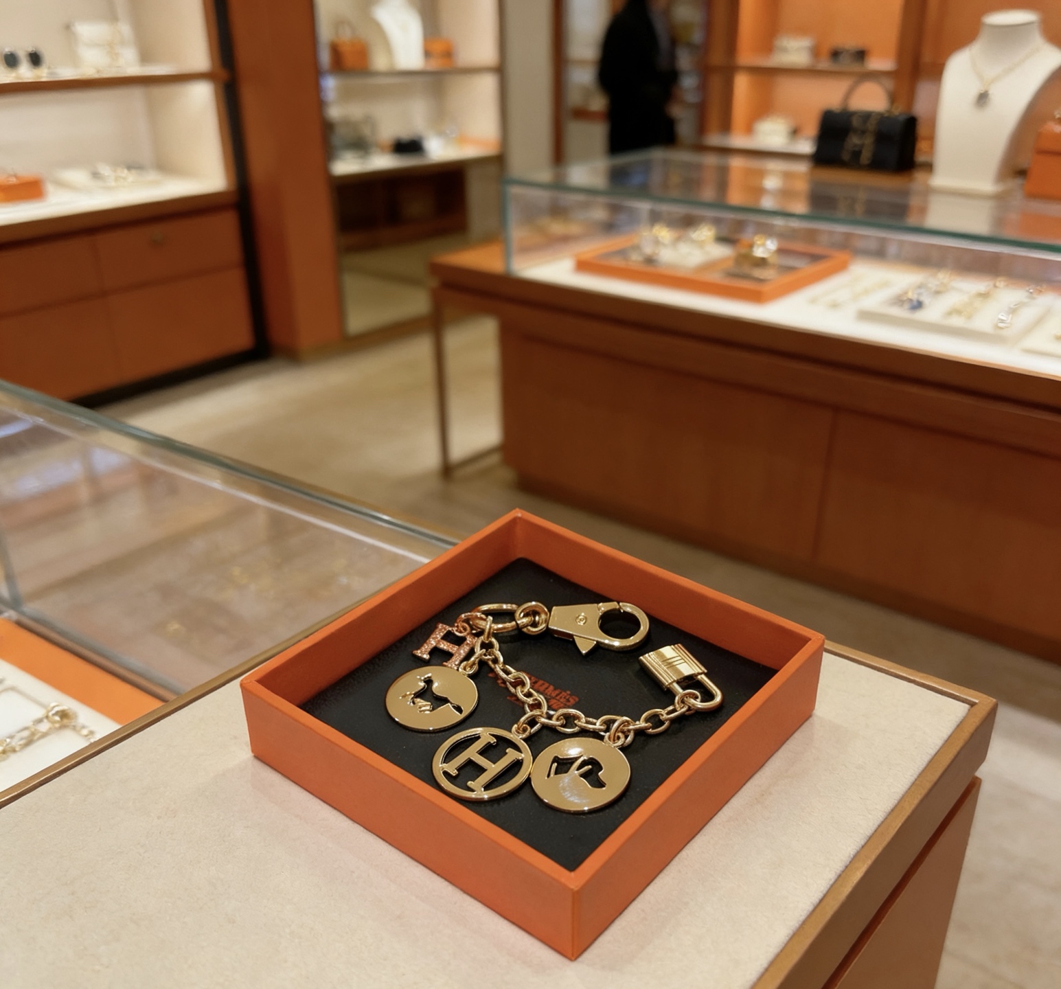 Hermès 新款Hermes爱马仕钥匙扣钥匙扣钥匙链加厚版 铂金版