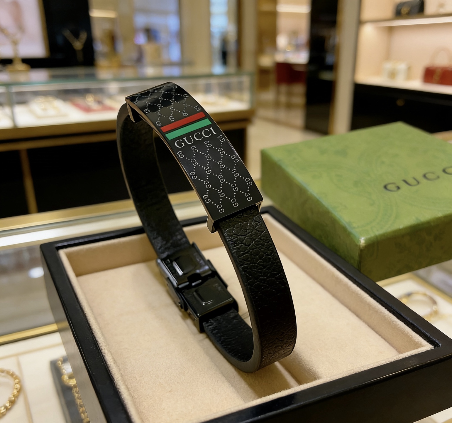 Gucci 新品发售 ‍⬛𝐆𝐮𝐜𝐜𝐢古驰手绳手环最新款纯手工头层牛皮材质档次更高 Anger Forest系列双G 款系列 银手链手绳