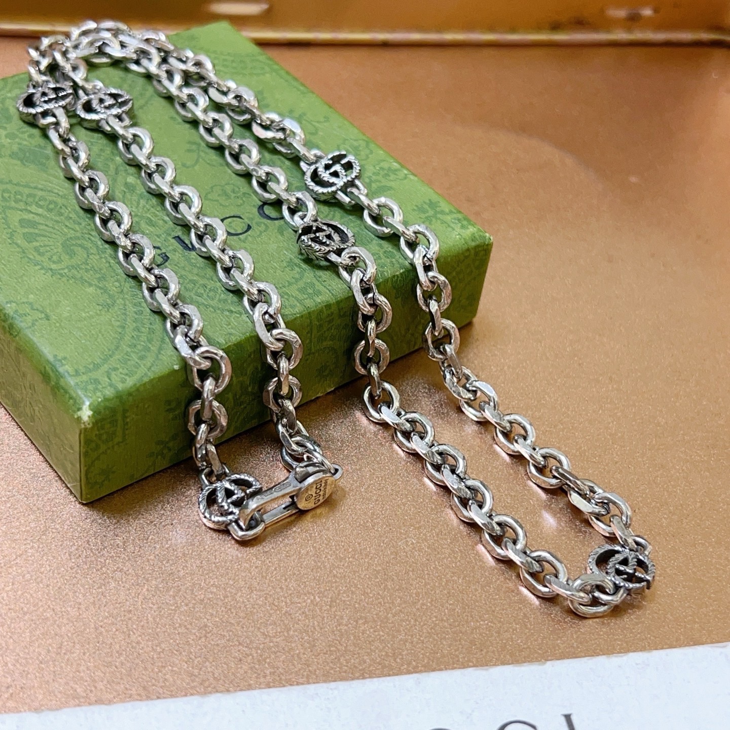 Gucci 太帅啦 𝐆𝐮𝐜𝐜𝐢古驰项链2026最新款链条加粗档次更高