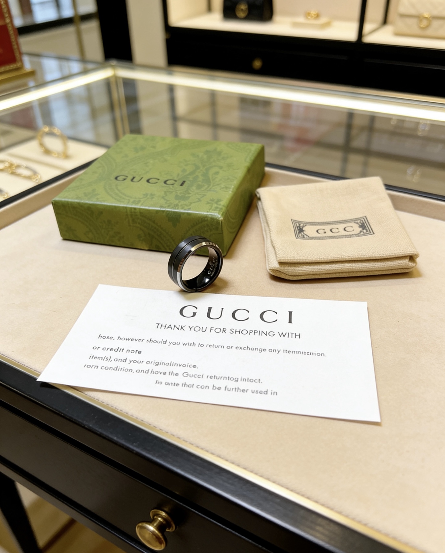 Gucci 𝐆𝐮𝐜𝐜𝐢古驰戒指最新款款式档次更高 Anger Forest系列v金质感双G纯手工制作工艺 古驰戒指