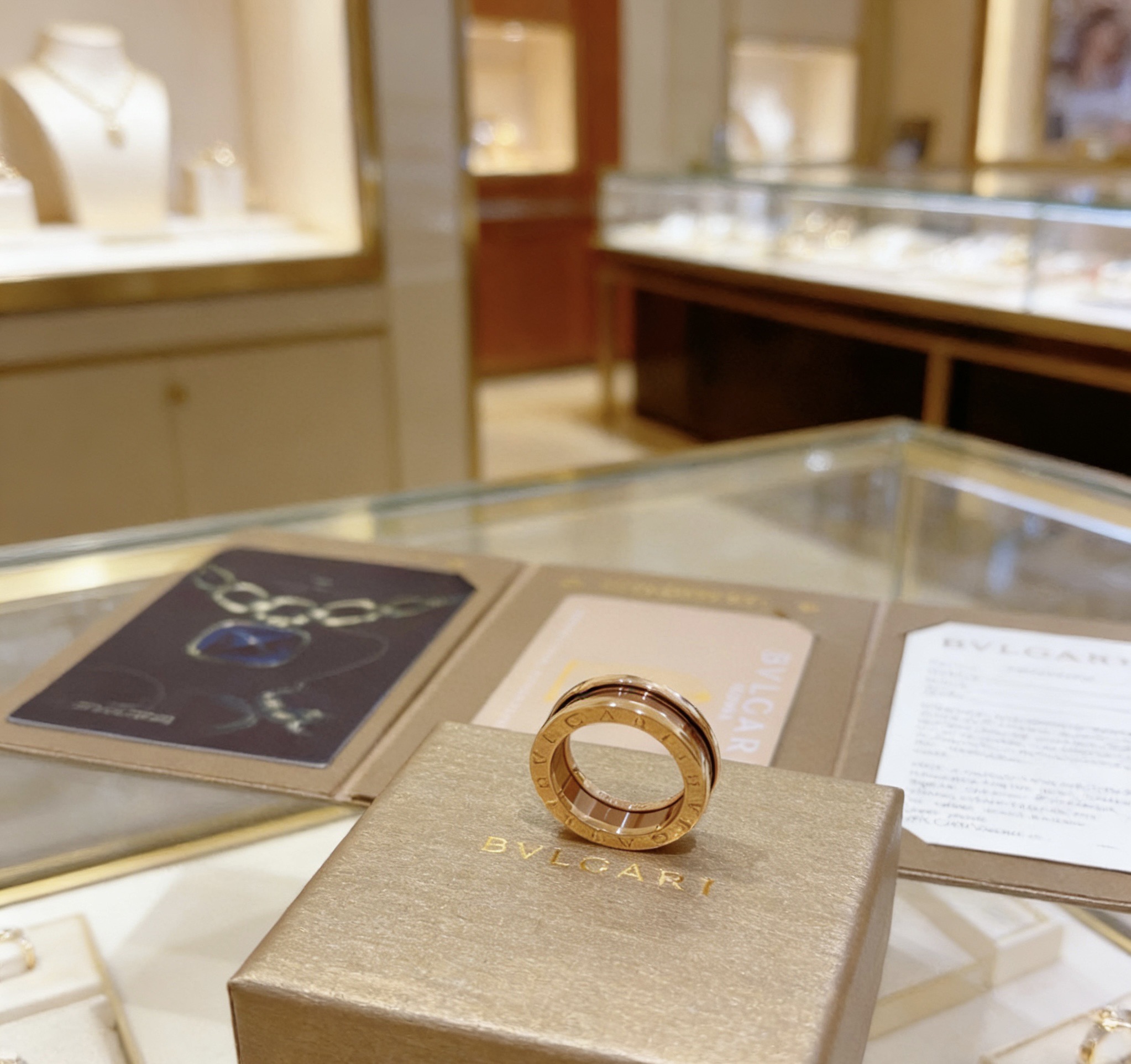 Bvlgari 宝格丽项链V金材质 BVLGARI宝格丽 DIVAS‘ DREAM 珐琅系列 品相完美